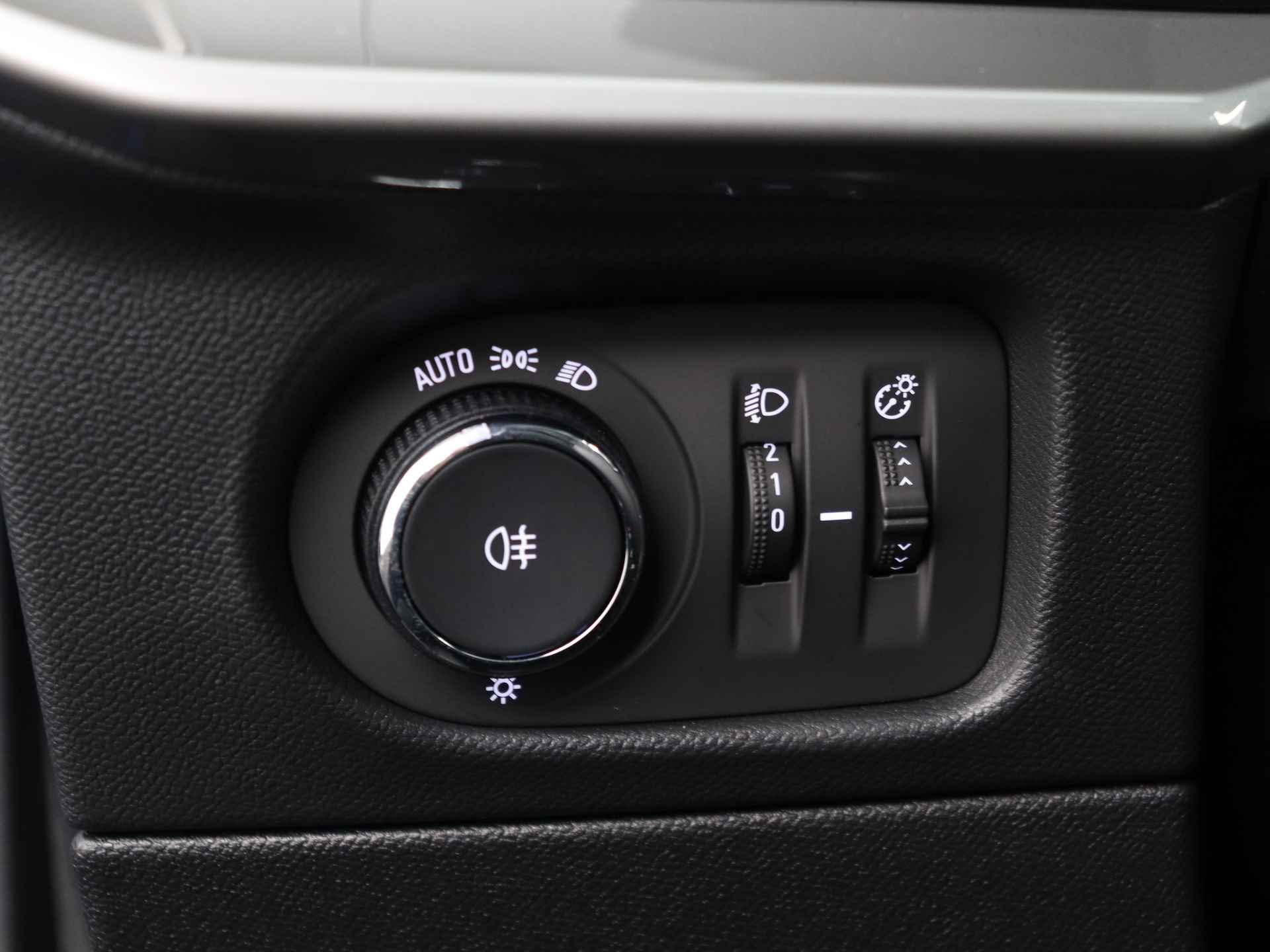 Opel Mokka 1.2 100pk Edition | Airco | Apple Carplay | Camera | Cruise Control | - 28/35