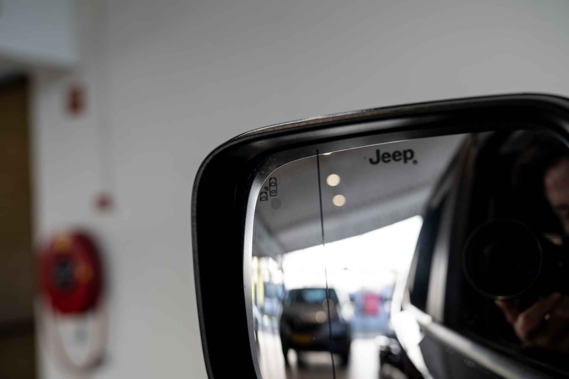 Jeep Renegade 1.5T e-Hybrid Limited | Navigatie | Climate Controle | Keyless | Adaptive Cruise | - 19/40