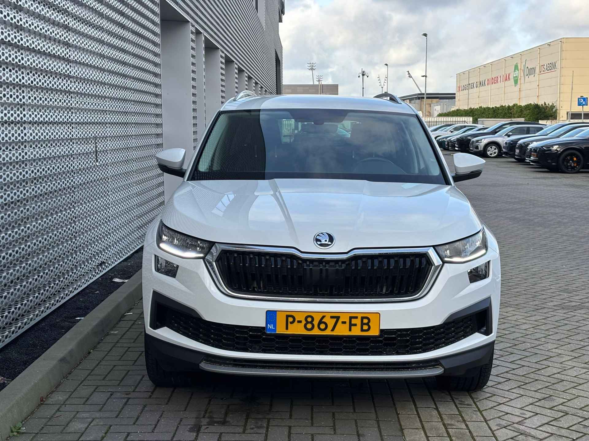 Škoda Kodiaq 1.5 TSI Business Edition 7p. / 7 Persoons / Digitale Cockpit / Zwenkbare Trekhaak / Lederen Bekleding / Matrix LED / Achteruitrijcamera ** - 11/36