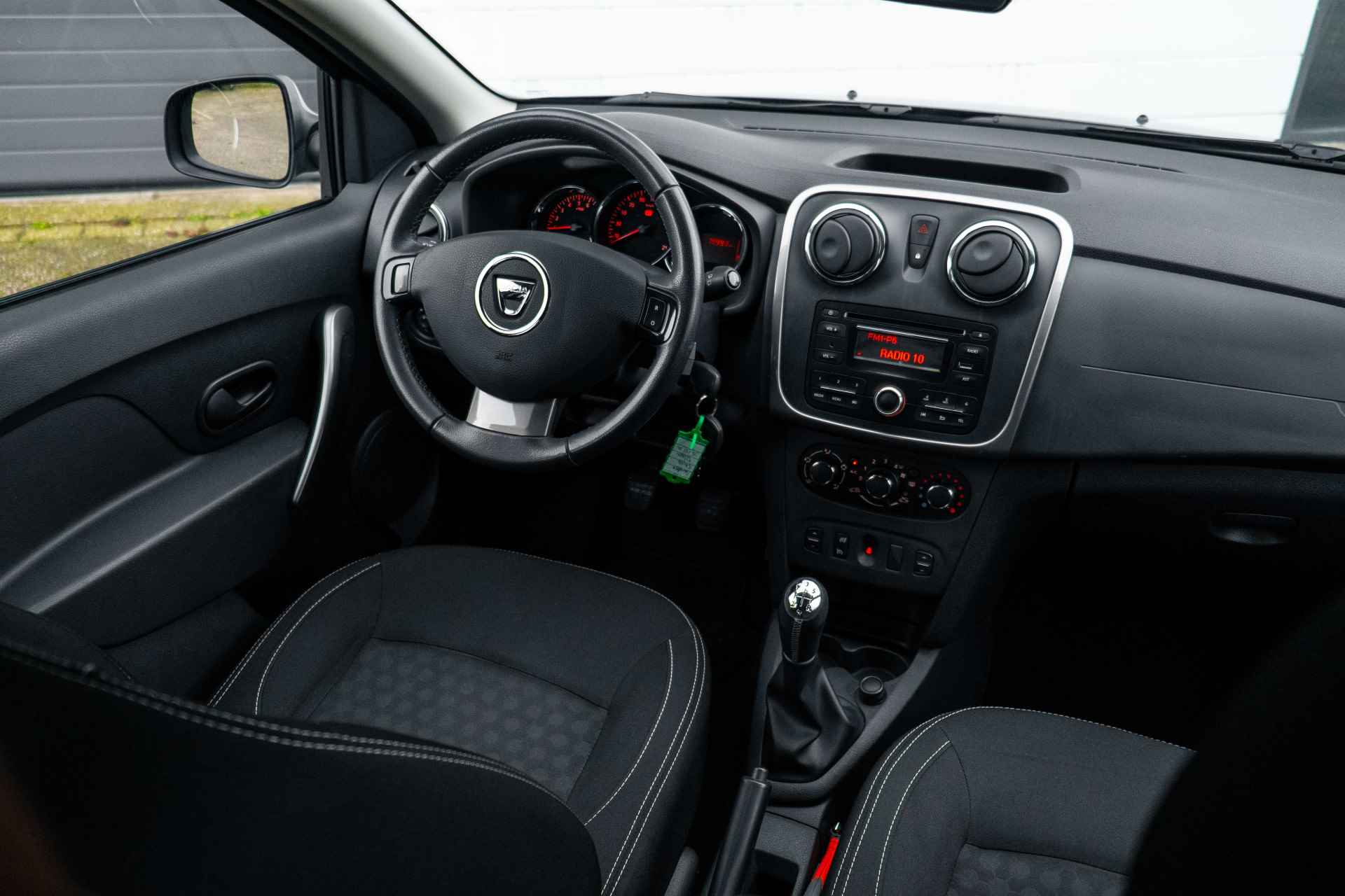 Dacia Sandero 0.9 TCe 90pk Bi-Fuel Lauréate | Airco | Trekhaak |Cruise controle | LM Velgen | incl. Bovag rijklaarpakket met 12 maanden garantie - 34/45