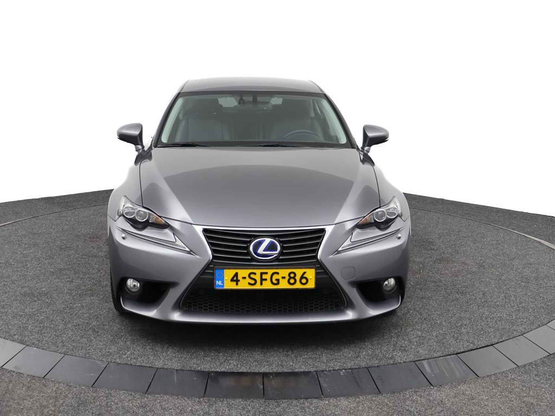 Lexus IS 300h Luxury Line | Dealeronderhouden | Mark Levinson | Blind Spot Monitor | Stoelkoeling | Stuurwielverwarming - 16/49