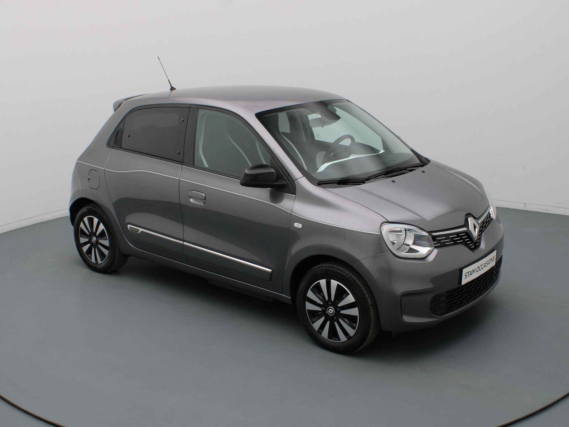 Renault Twingo Z.E. R80 E-Tech Techno 22 kWh Camera | Climate | Cruise | Navi | Parksens. achter - 12/35