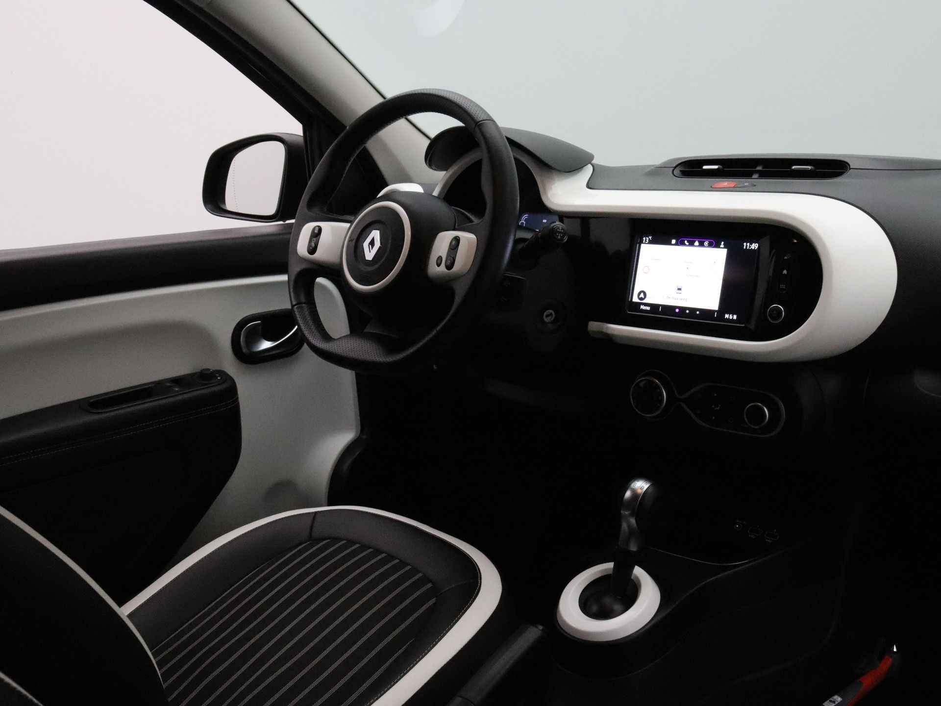 Renault Twingo Z.E. R80 E-Tech Techno 22 kWh Camera | Climate | Cruise | Navi | Parksens. achter - 31/35