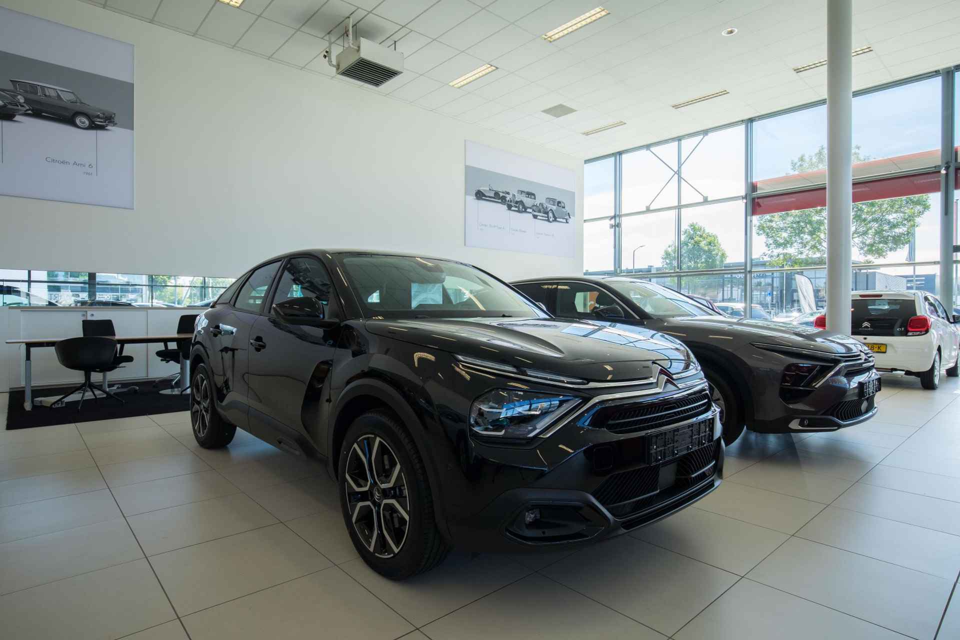 Renault Kadjar 1.3 TCe Black Edition * Trekhaak * LED * Stoel Verwarming * - 13/19