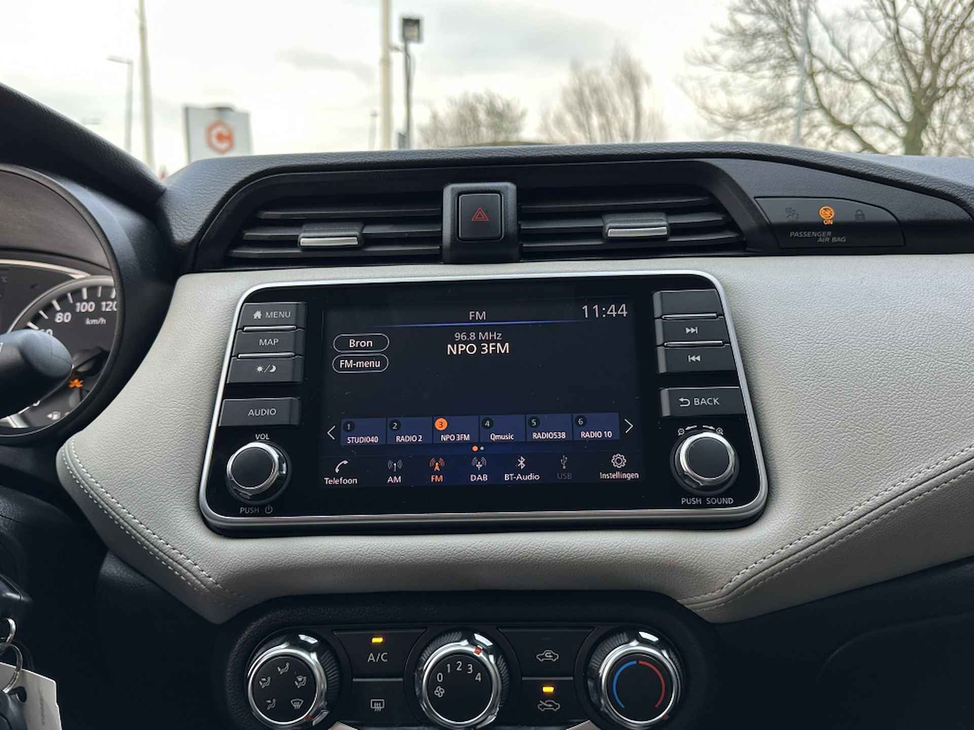 Nissan Micra 1.0 IG-T N-Design | Airco | Cruise | Carplay | Parkeersensor ach - 23/31