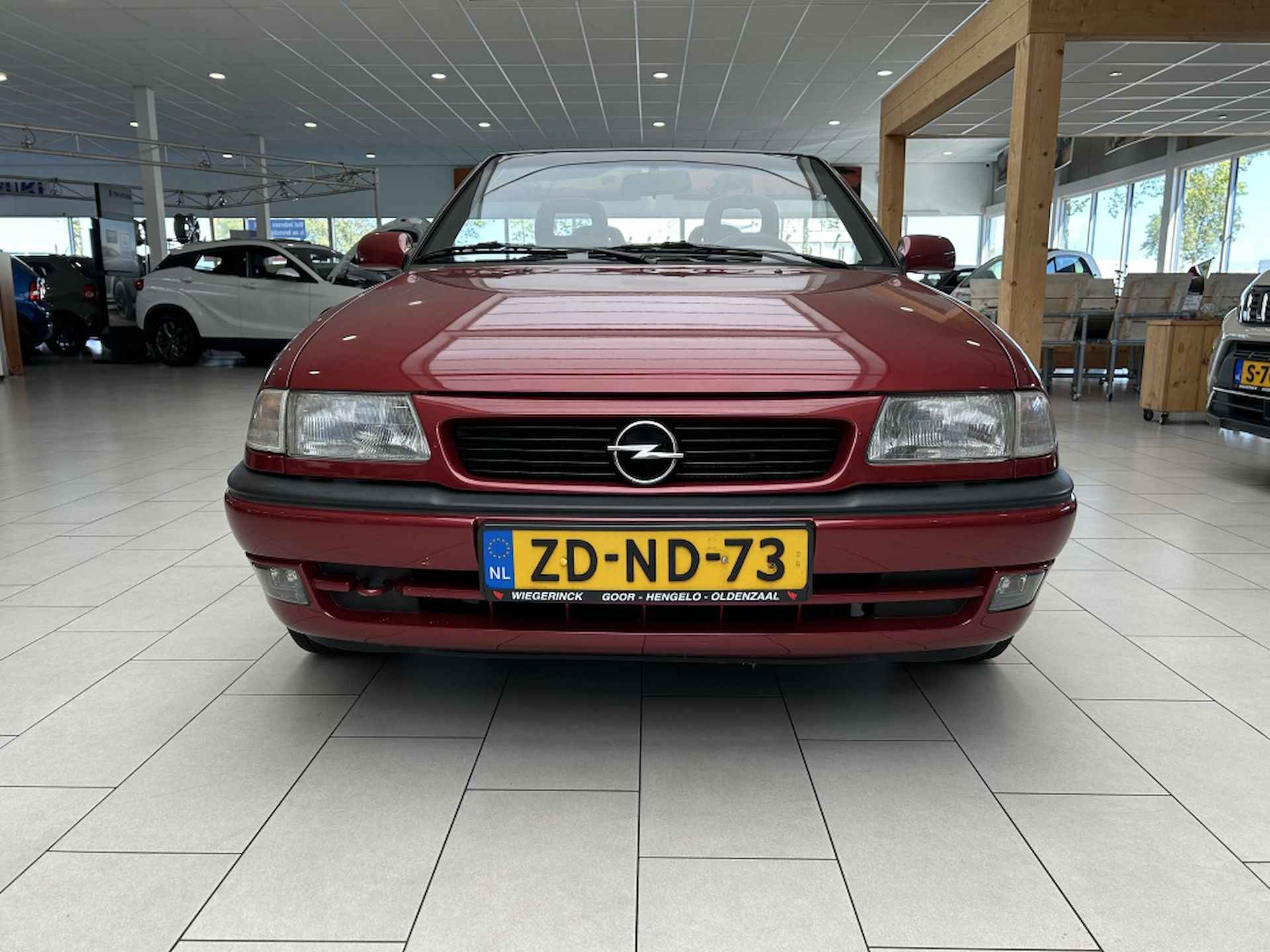 Opel Astra Cabriolet 1.6 [ ELEKTRISCH CABRIODAK I CARROSSERIE BETER DAN NIEUW I ZEER - 2/27