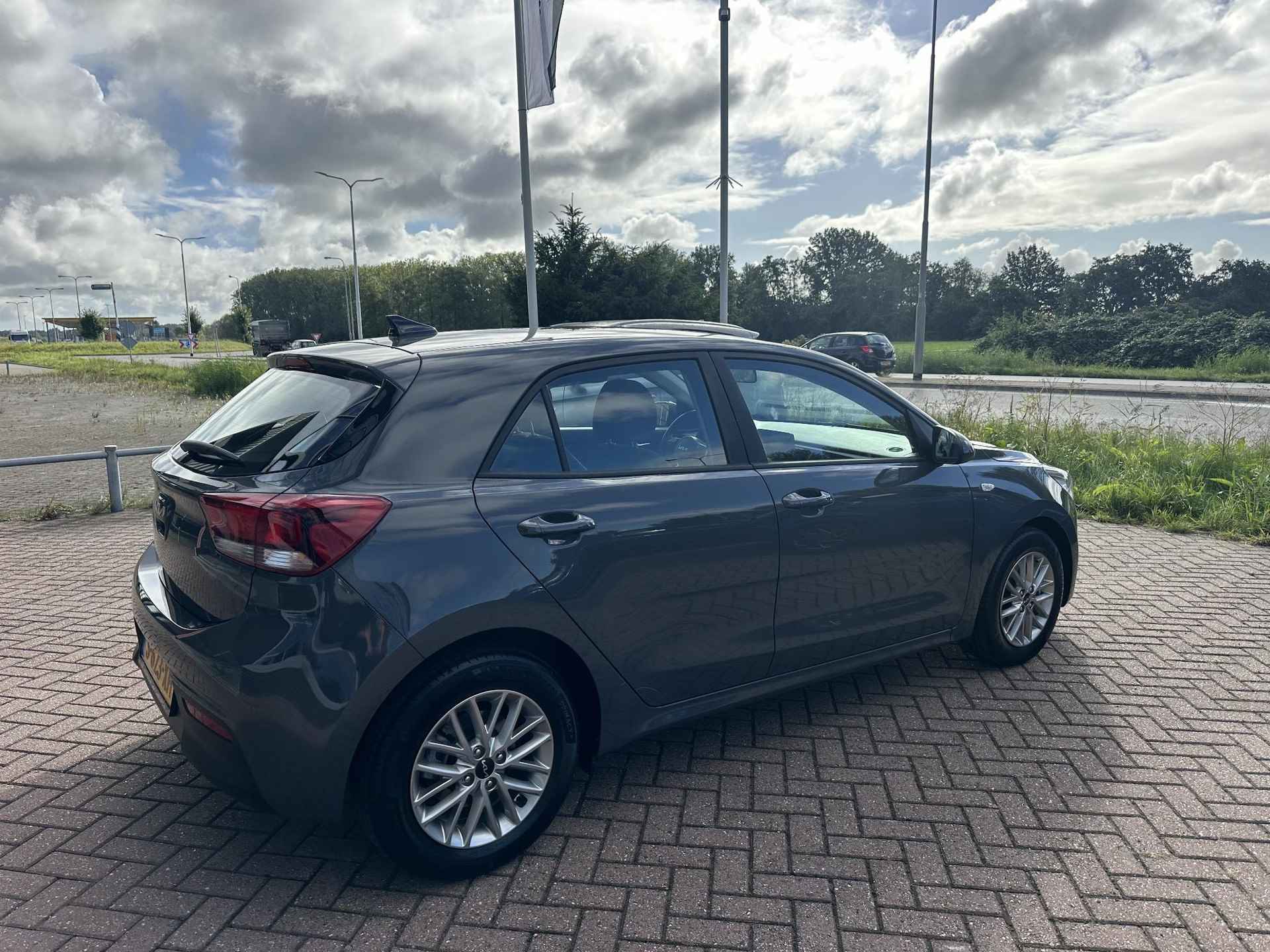 Kia Rio 1.0 T-GDi MHEV DynamicLine Navi | Camera - 6/17