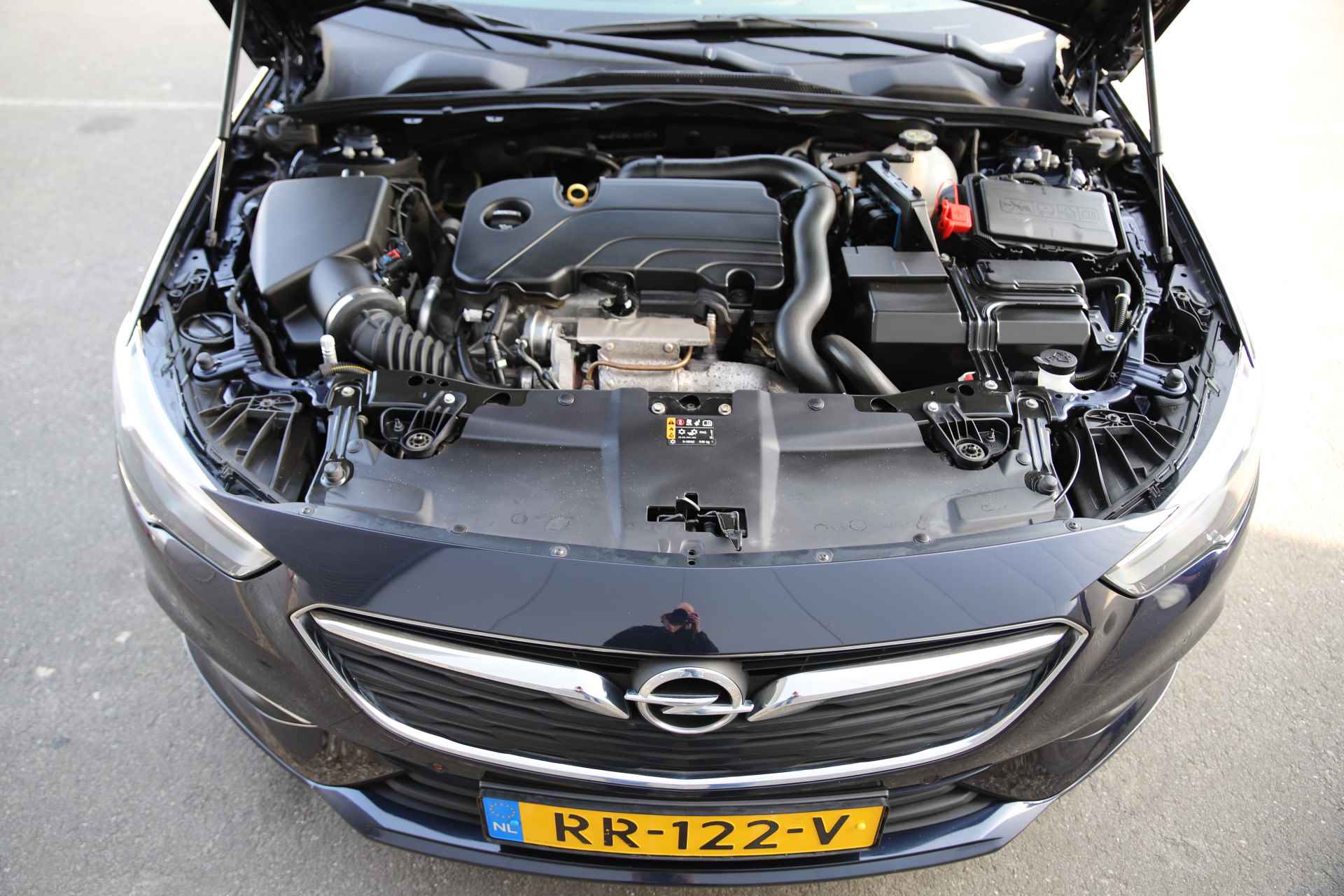 Opel Insignia Sports Tourer 1.5 Turbo 165pk Aut. OPC-line Executive leder/Pano-dak - 35/46