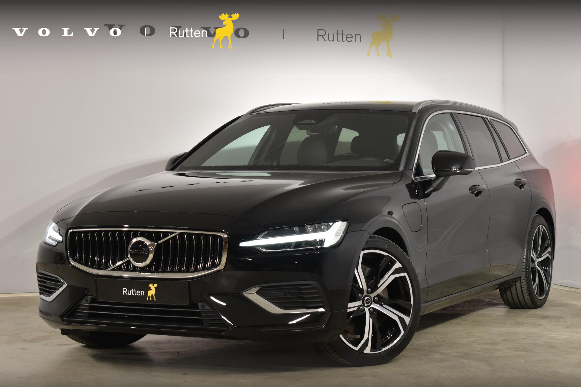 Volvo V60 T6 350PK Automaat Recharge AWD Plus Bright