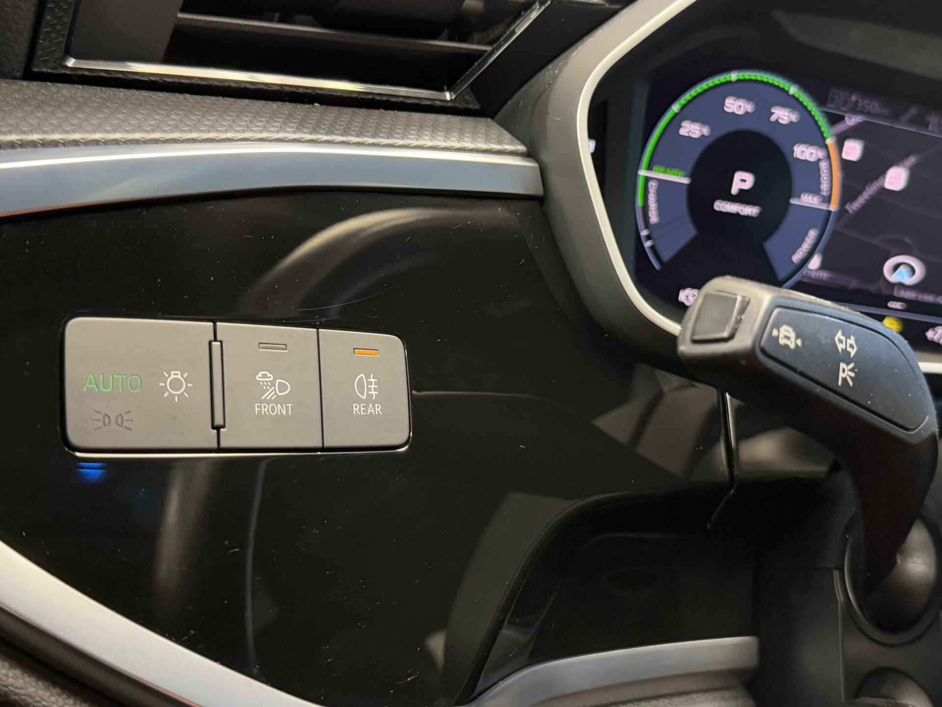 Audi Q3 45 TFSI e S edition Panorama 20LMV Climate Control Navigatie 2 Jaar garantie mogelijk* ( vraag naar de voorwaarde) - 17/25