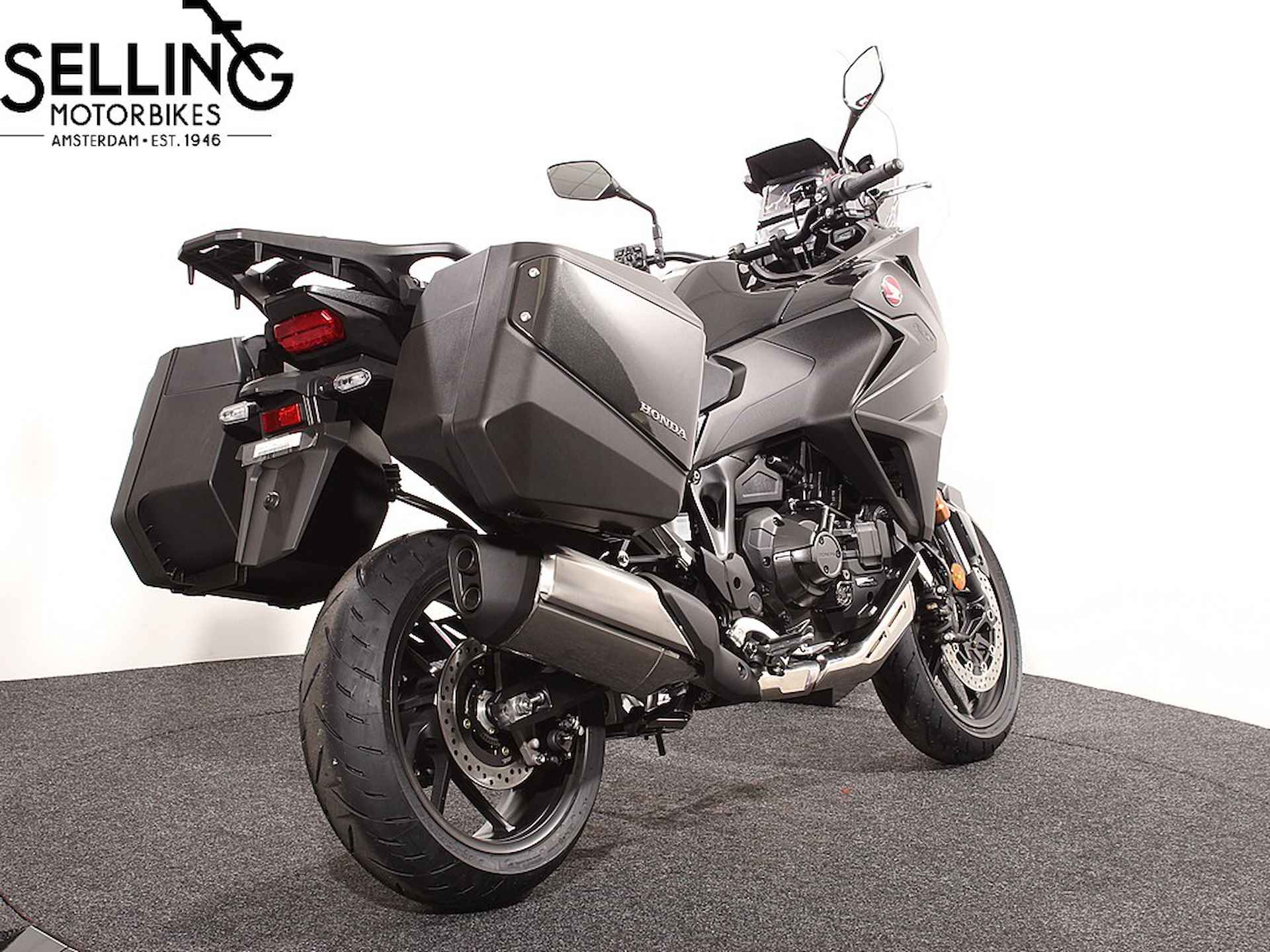 Honda NT 1100 DCT - 6/7