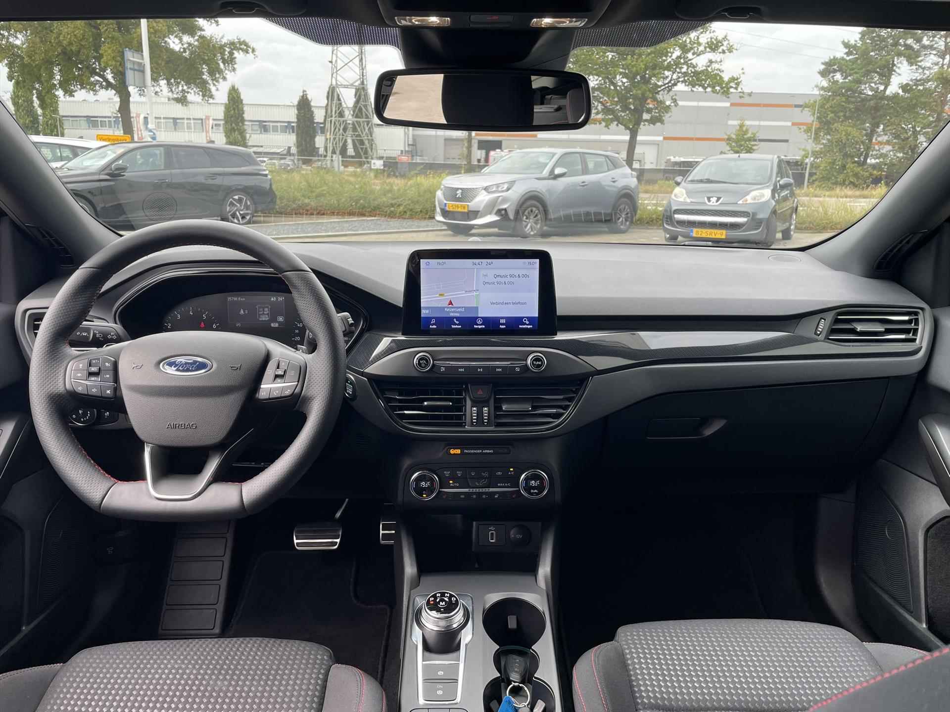 FORD Focus 1.5 EcoBoost 150pk Automaat ST-Line | Adaptive cruise | Camera - 12/34