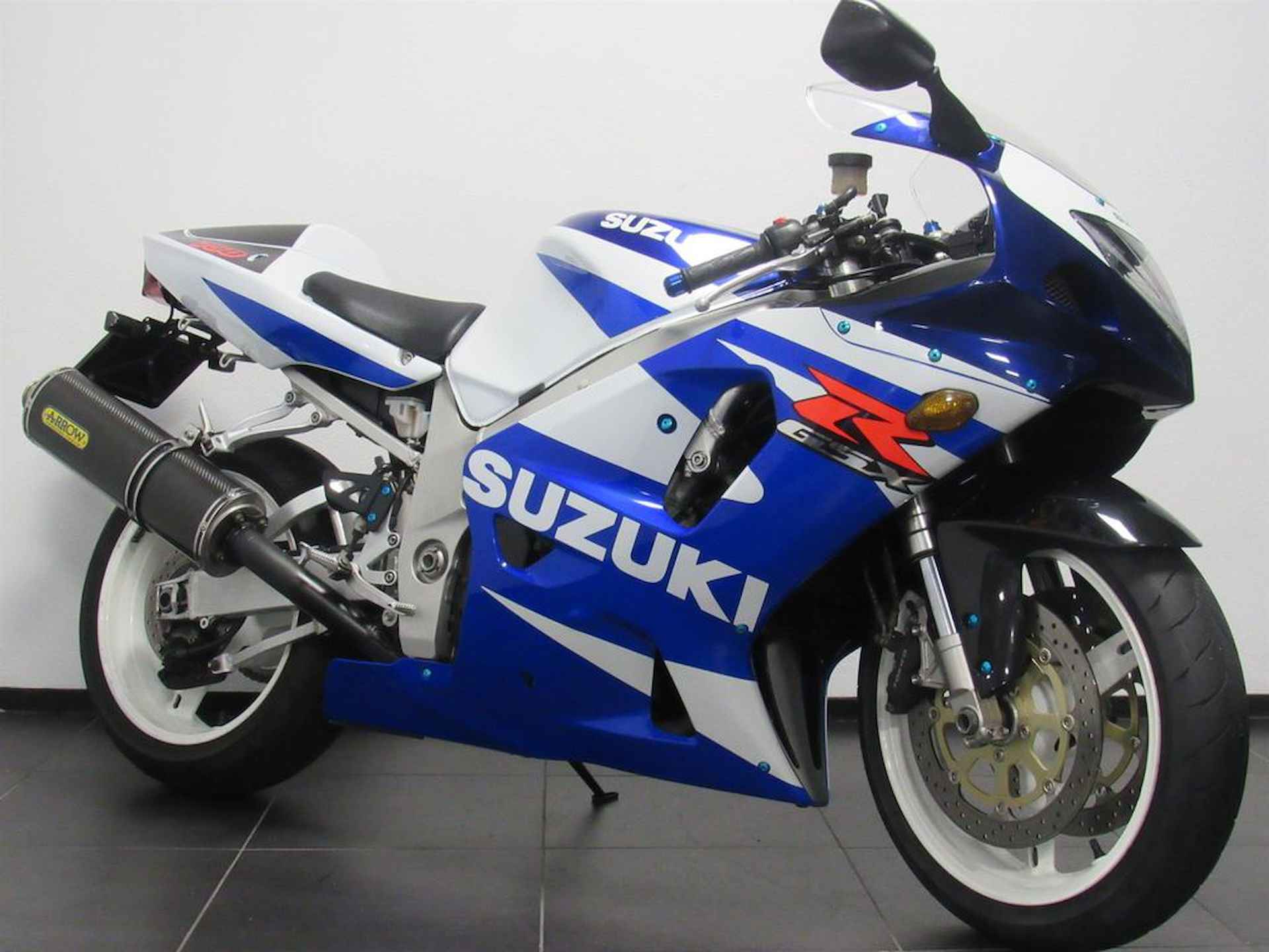 Suzuki GSX-R 750 - 2/14