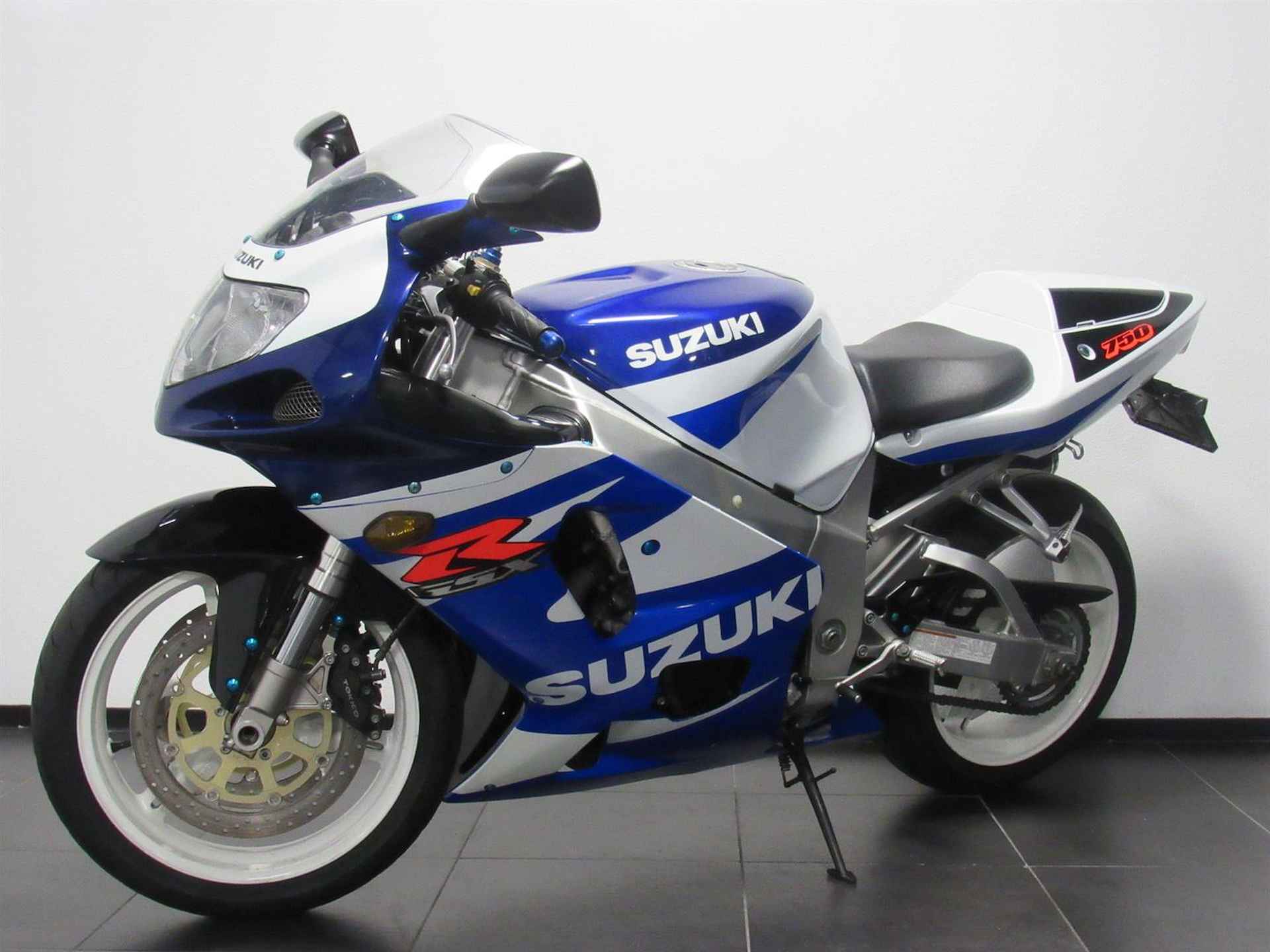 Suzuki GSX-R 750 - 2001 - 3/14