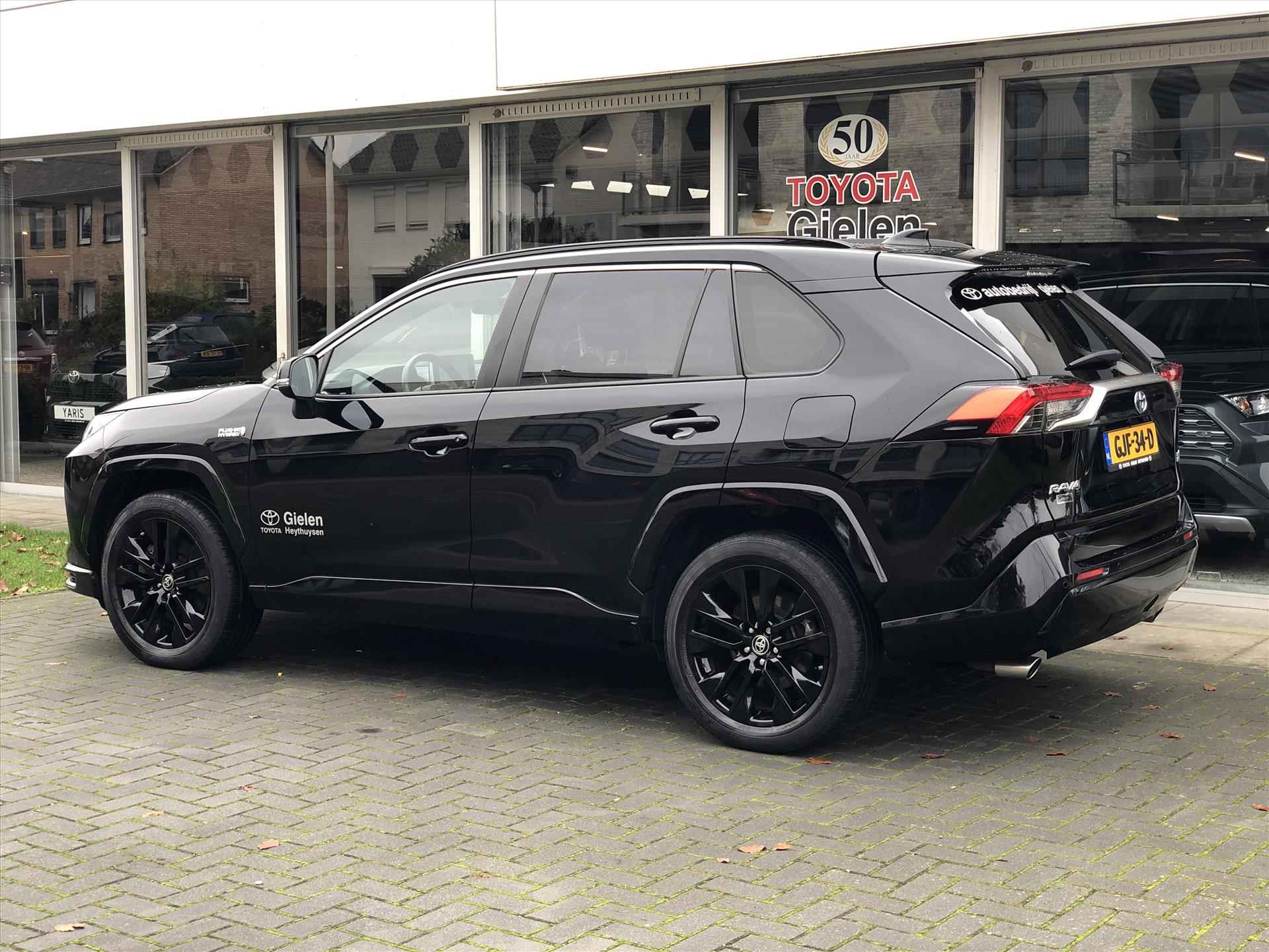 Toyota RAV4 2.5 Plug-in Hybrid AWD Style Black Edition | 19 inch, Head up display, Dodehoekherkenning, Stuurverwarming, Parkeersensoren - 6/36