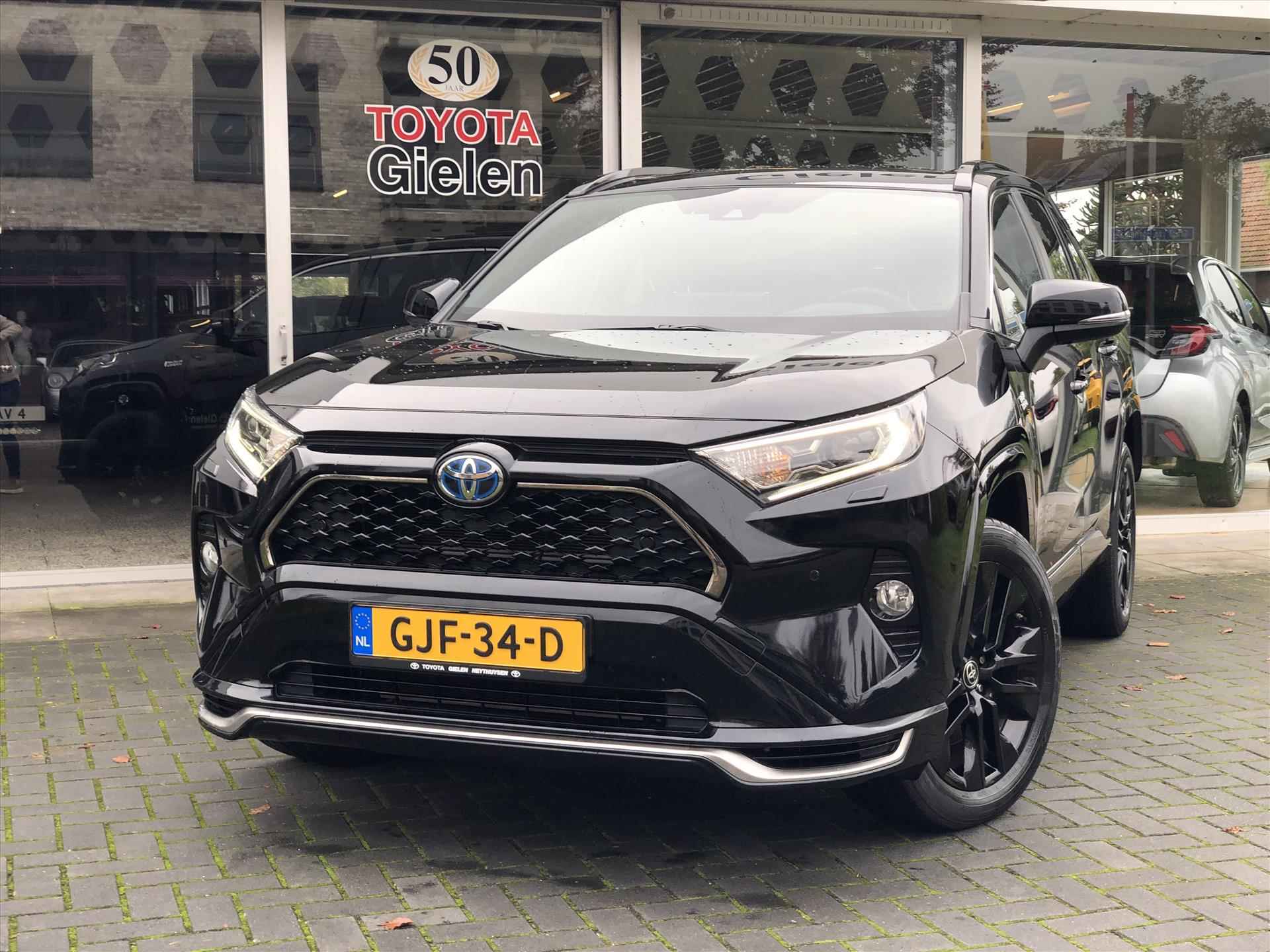 Toyota RAV4 2.5 Plug-in Hybrid AWD Style Black Edition | 19 inch, Head up display, Dodehoekherkenning, Stuurverwarming, Parkeersensoren - 35/36