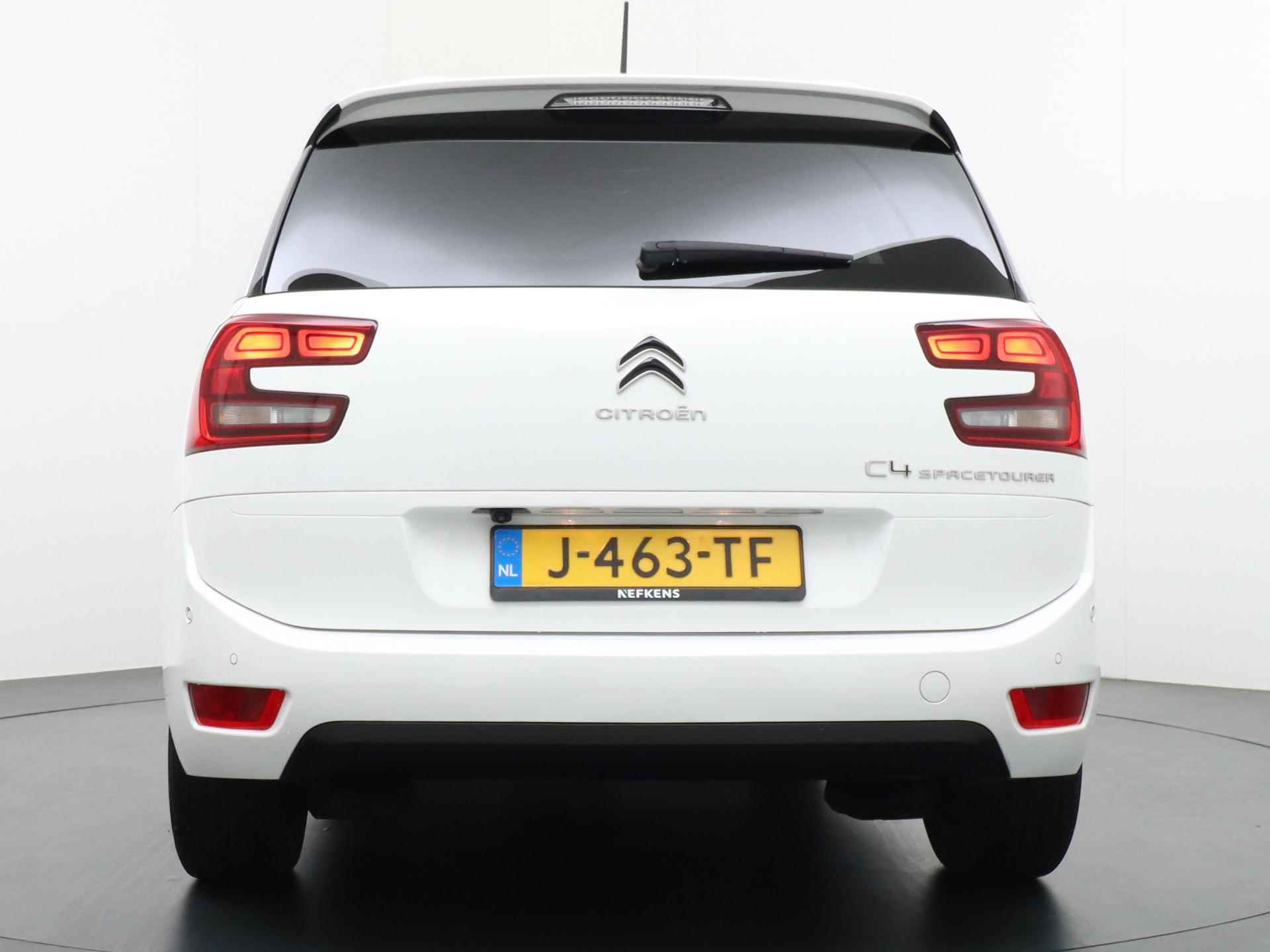 Citroen Grand C4 SpaceTourer C-Series 130 pk Automaat | Navigatie | Achteruitrijcamera | Parkeersensoren Voor en Achter | Verwarmde Voorstoelen met Massagefunctie | Keyless Start | Dodehoek Detectie | Adaptieve Cruise Control | Climate Control | 17" Lichtmetalen Velgen | Apple Carplay/Android Auto | - 8/52