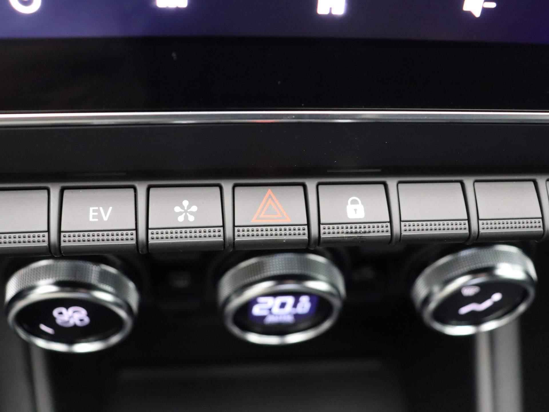 Renault Captur E-Tech Hybrid 145pk E-Tech Engineered | Achteruitrijcamera | 9,3 touchscreen | Climate control | Adaptief cruise control | - 33/43