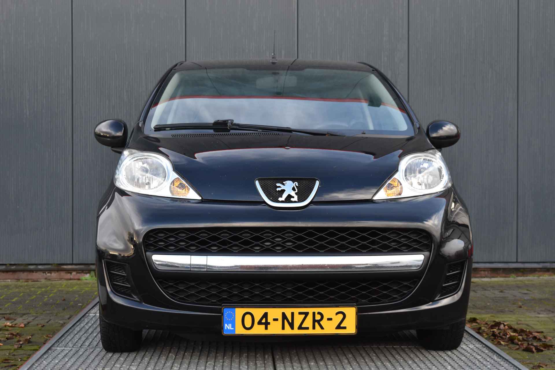 Peugeot 107 1.0-12V Millesim 200 - 9/41