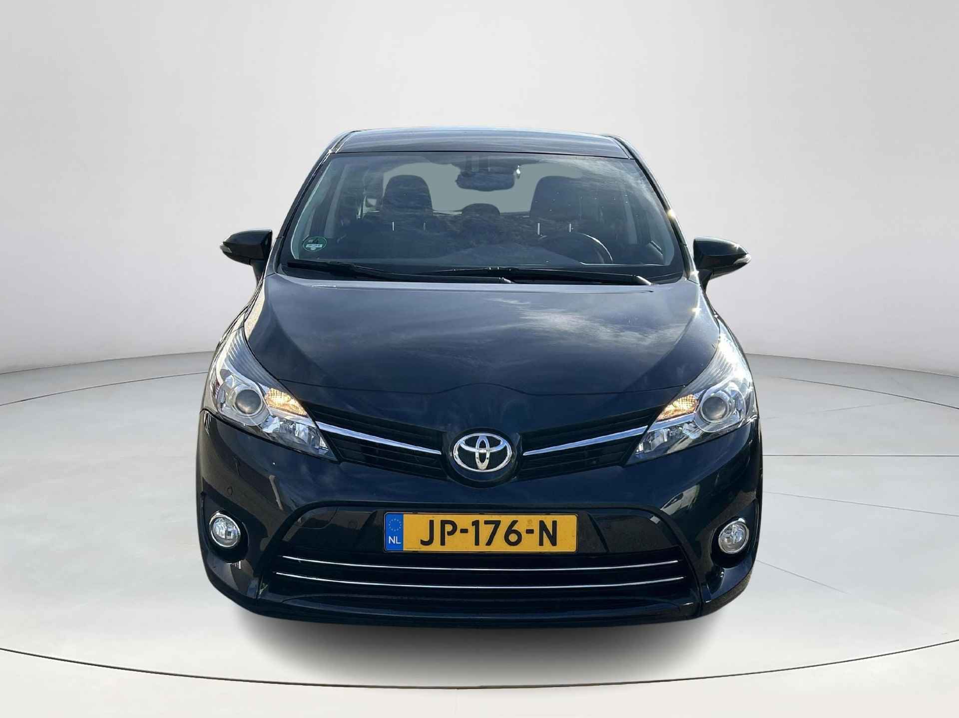 Toyota Verso 1.8 VVT-i Business - 9/28