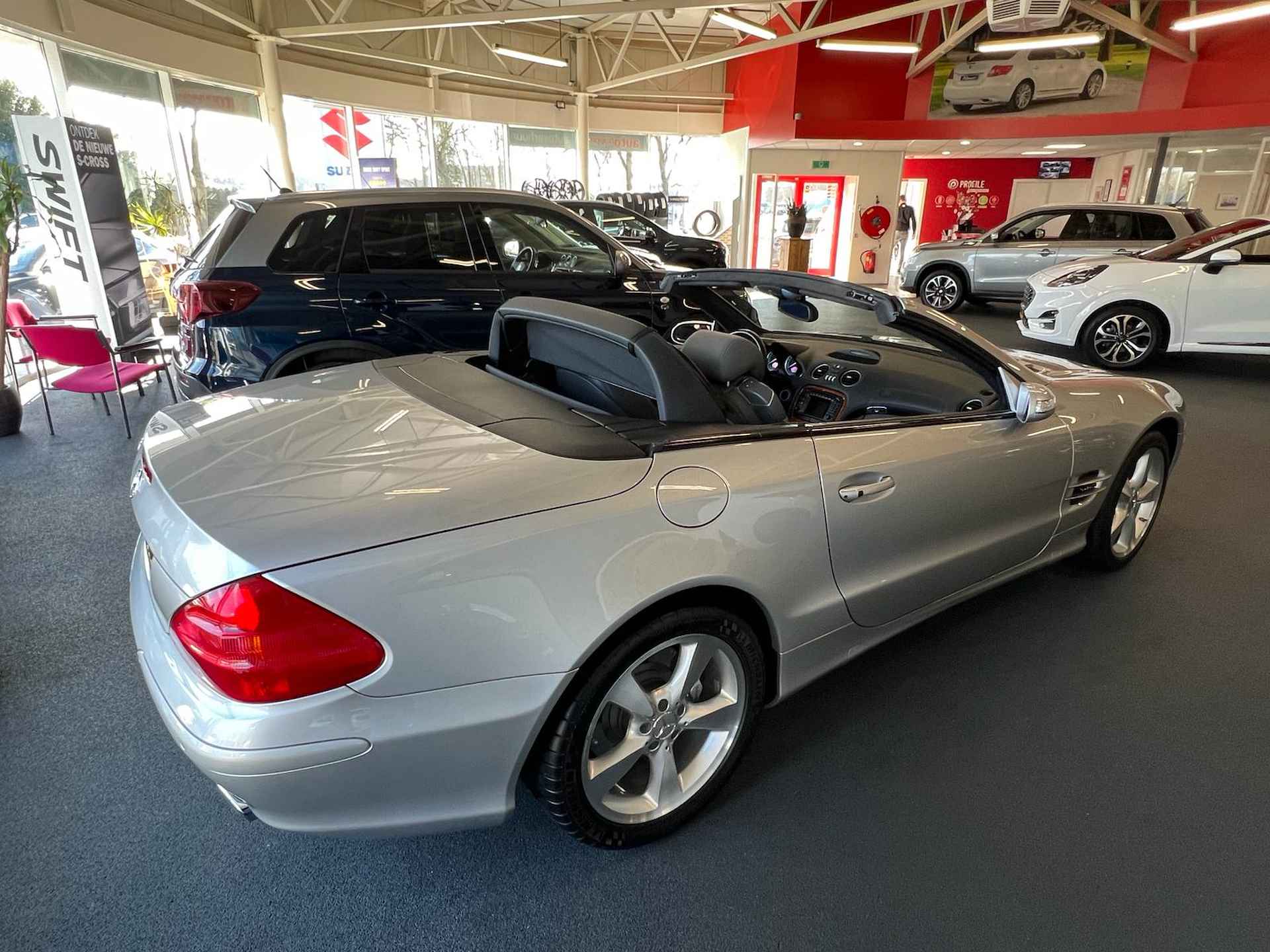 MERCEDES SL-Klasse 5.5 SL600 ROADSTER AUT - 51/56