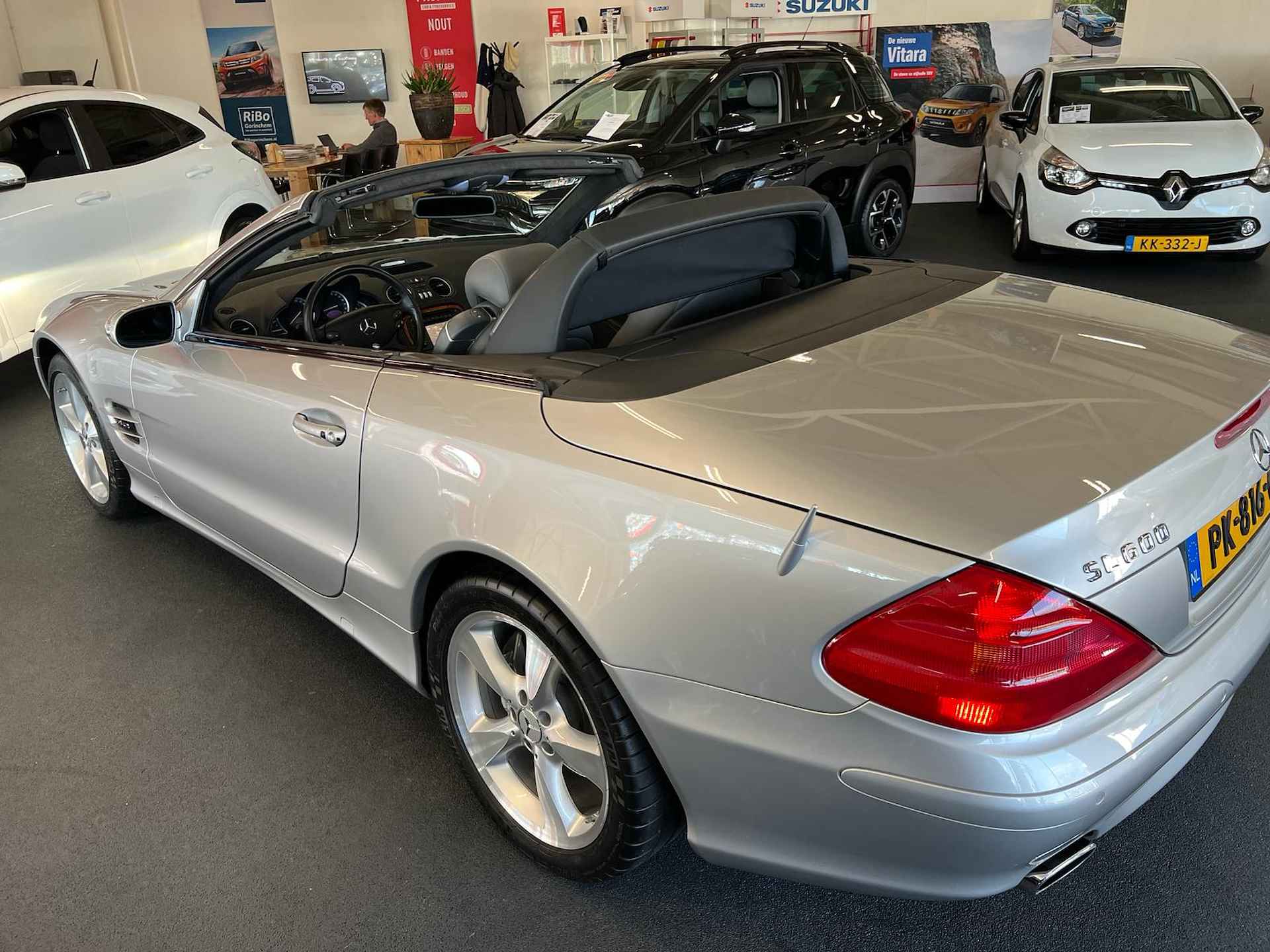 MERCEDES SL-Klasse 5.5 SL600 ROADSTER AUT - 31/56