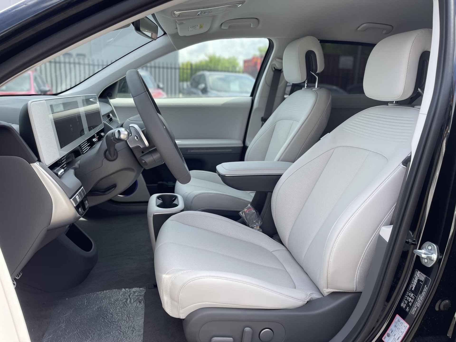 Hyundai IONIQ 5 77 kWh Connect+ Light Grey Interior | MEGA VOORRAAD VOORDEEL | - 9/26