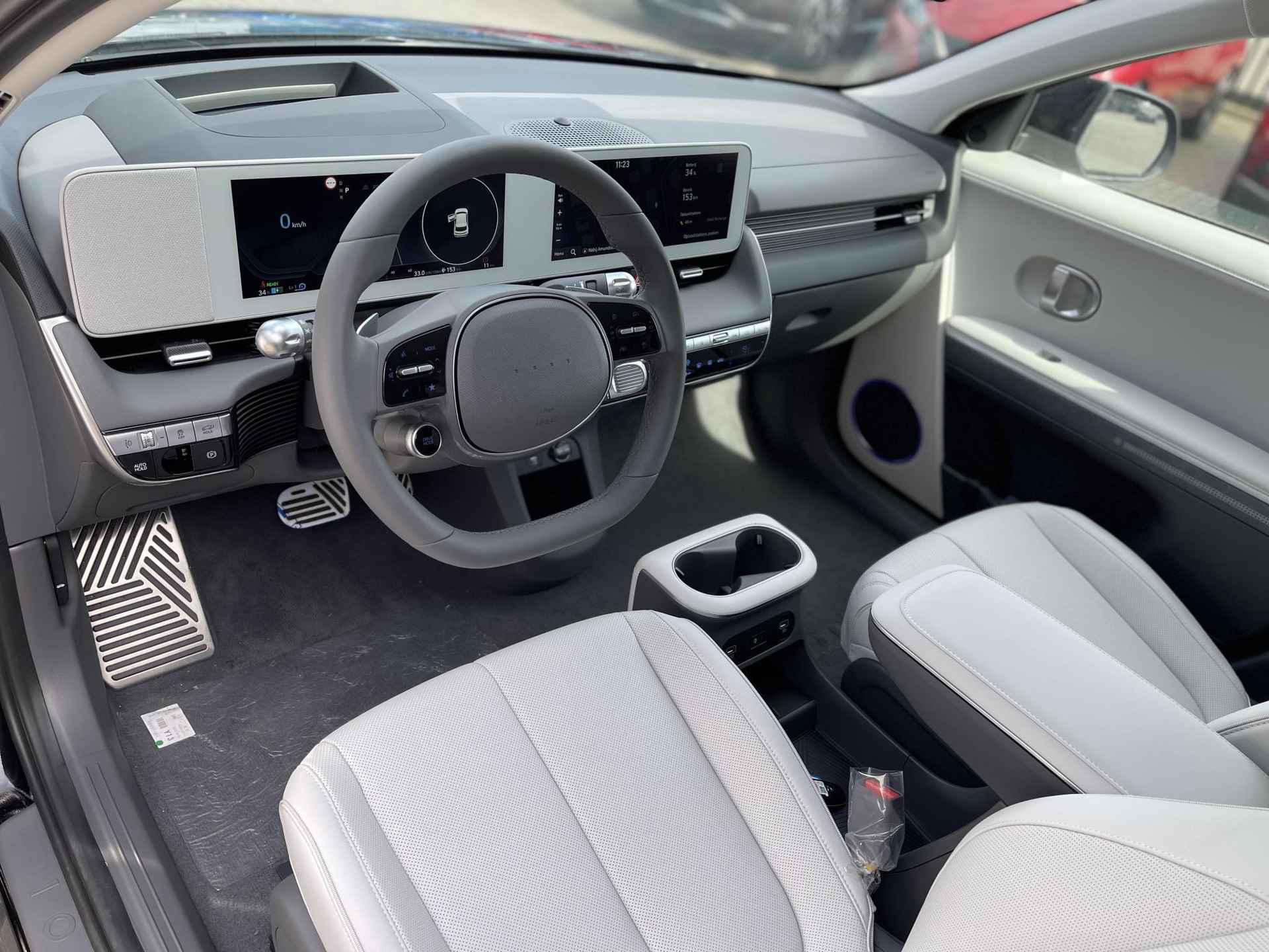 Hyundai IONIQ 5 77 kWh Connect+ Light Grey Interior | MEGA VOORRAAD VOORDEEL | - 10/26
