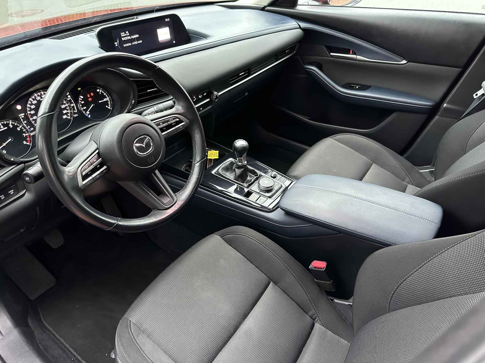 Mazda CX-30 2.0 e-SkyActiv-G M Hybrid - 13/23