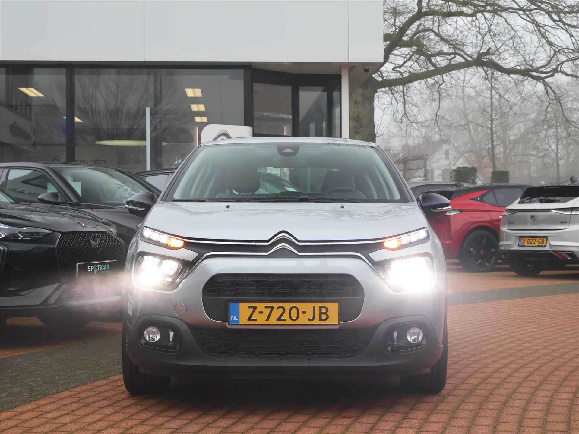 CITROEN C3 PureTech 83PK S&S Plus, Rijklaarprijs | Navigatie | Stoelverwarming | DAB+ Tuner | Parkeersensoren - 47/62