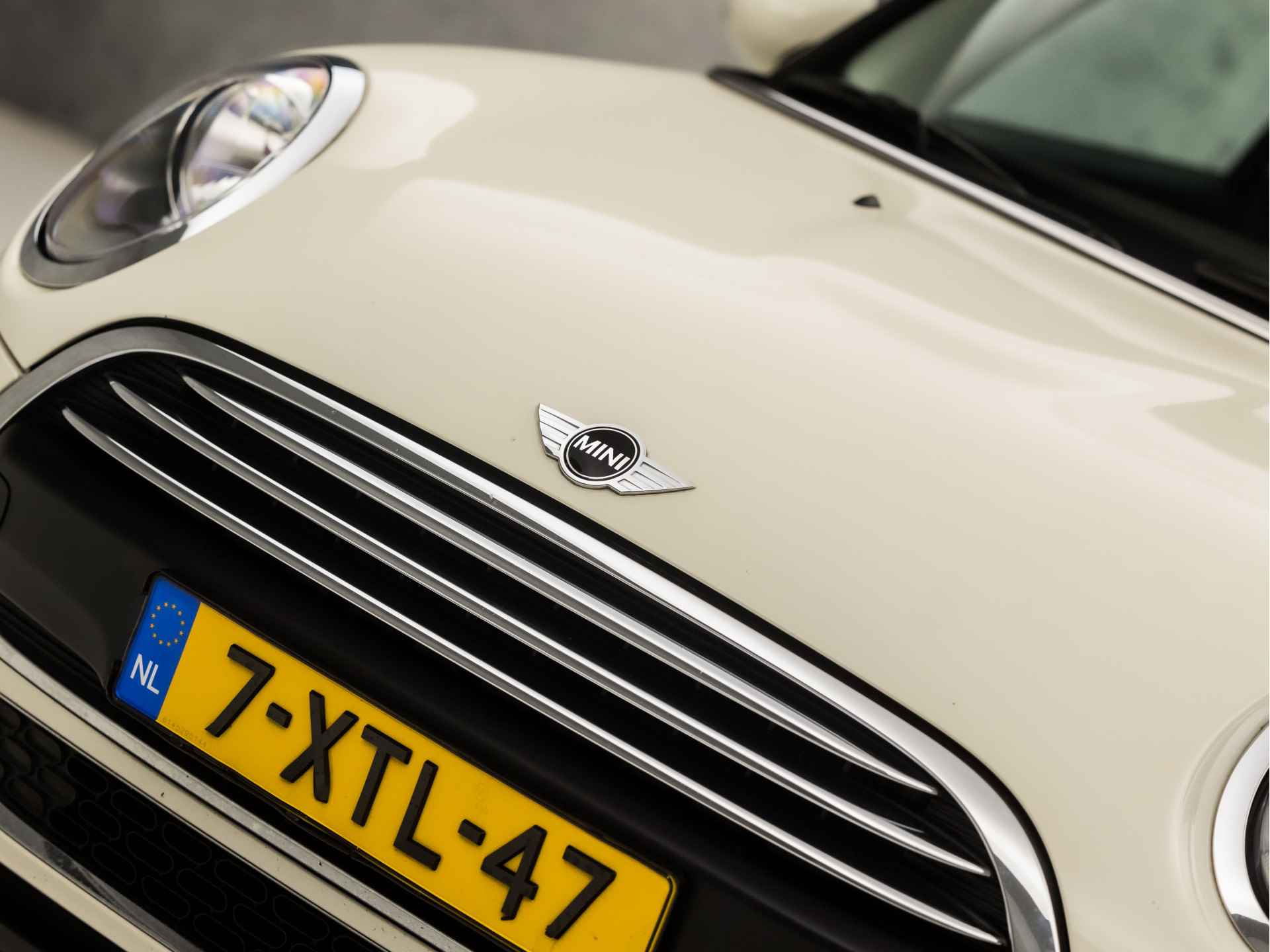 MINI Mini 1.2 Cooper (NAVIGATIE, NAP, KEYLESS START, BLUETOOTH, CRUISE, CLIMATE, ELEK PAKKET, ARMSTEUN, SPORTSTOELEN, LM VELGEN, NIEUWE APK, NIEUWSTAAT) - 29/34