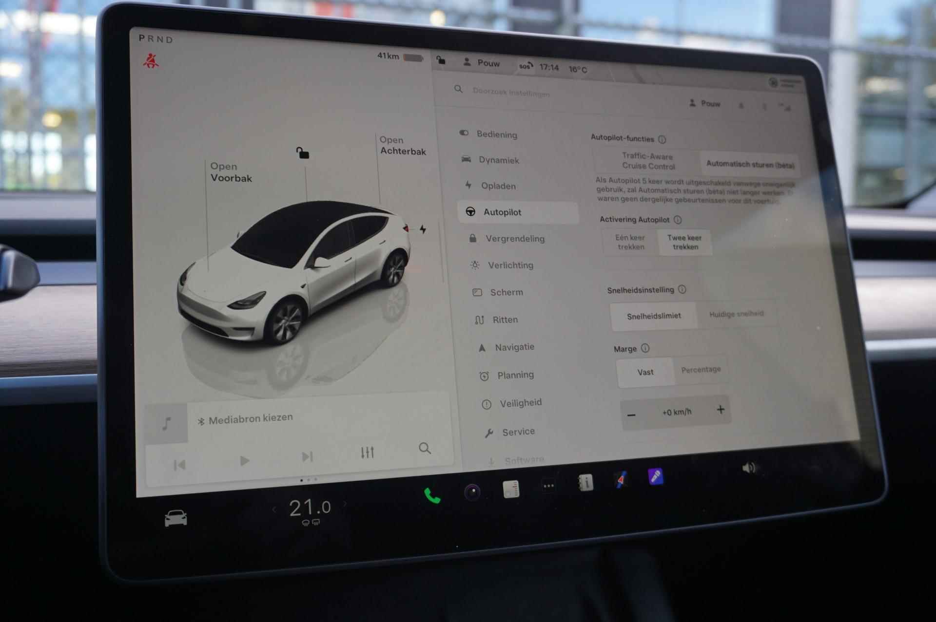 Tesla Model Y 350pk Long Range AWD 75 kWh | FSD Mogelijk | 360 Camera | Panoramadak - 32/47