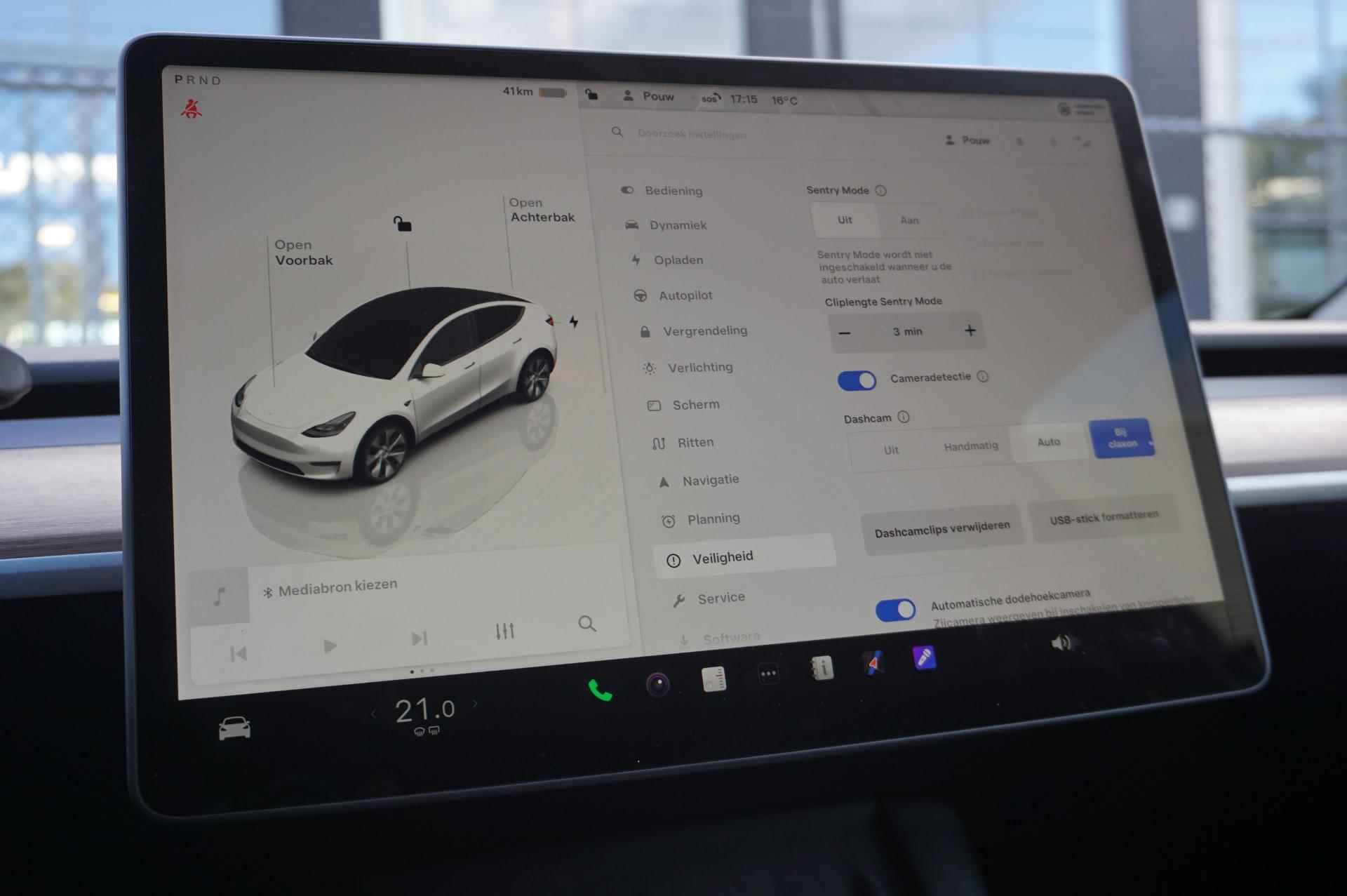 Tesla Model Y 350pk Long Range AWD 75 kWh | FSD Mogelijk | 360 Camera | Panoramadak - 38/47