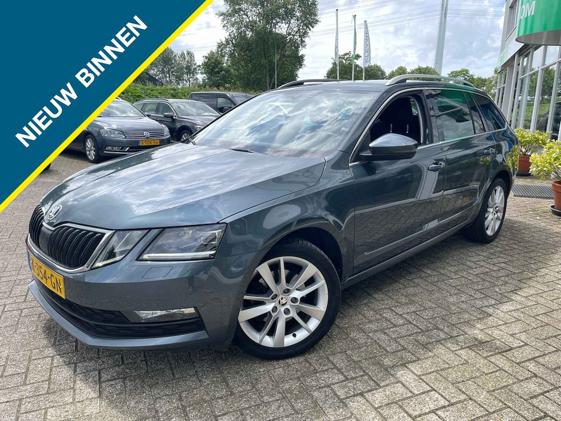 Skoda Octavia Combi 1.0 TSI Bns Ed. Plus, Digitaal dashboard, Carplay, Stoelverw. - 1/27