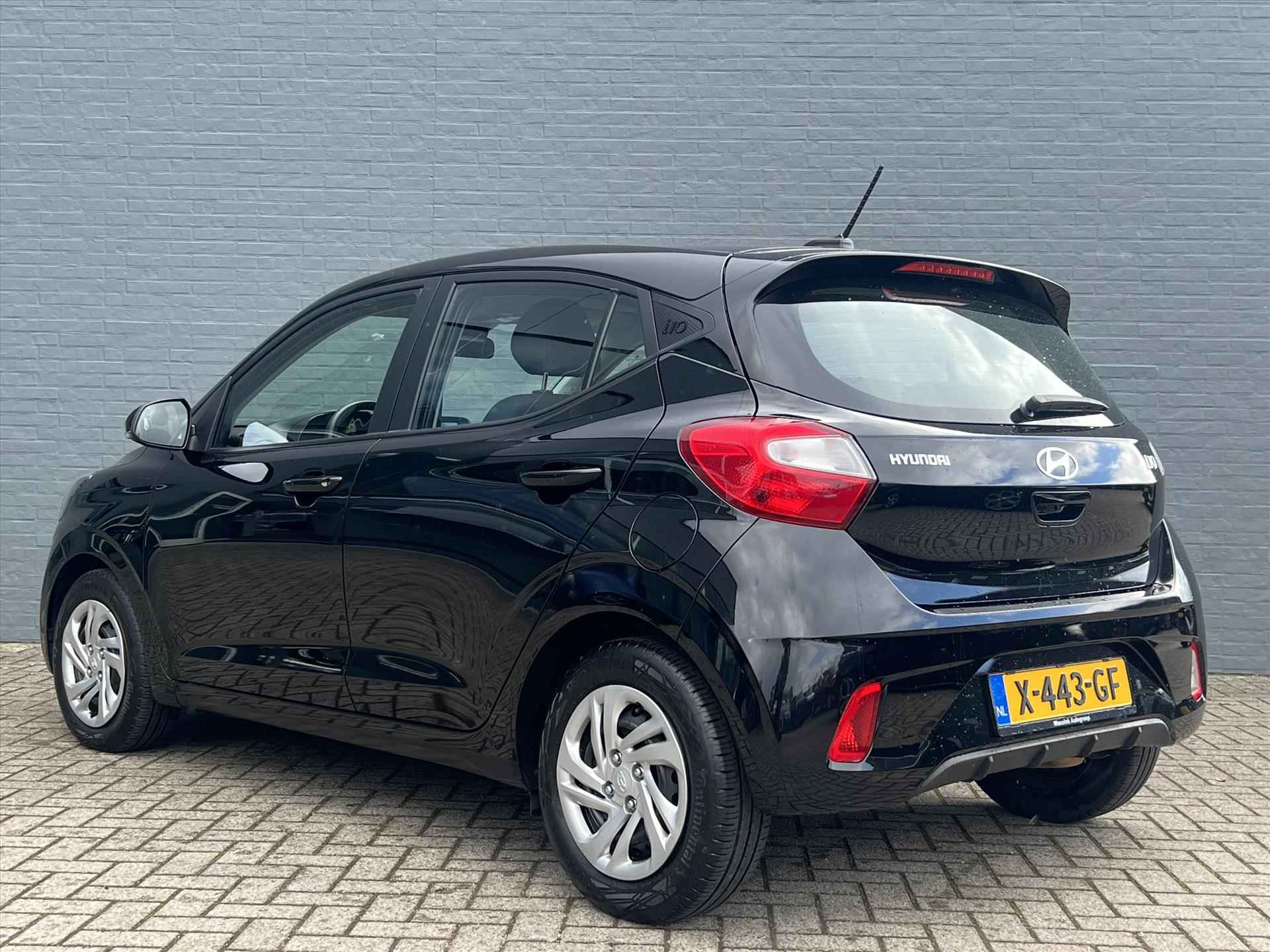 HYUNDAI I10 1.0i 67pk Automaat Comfort |5-zits|Apple Carplay|/Android Auto| Cruise Control | Airco - 8/32