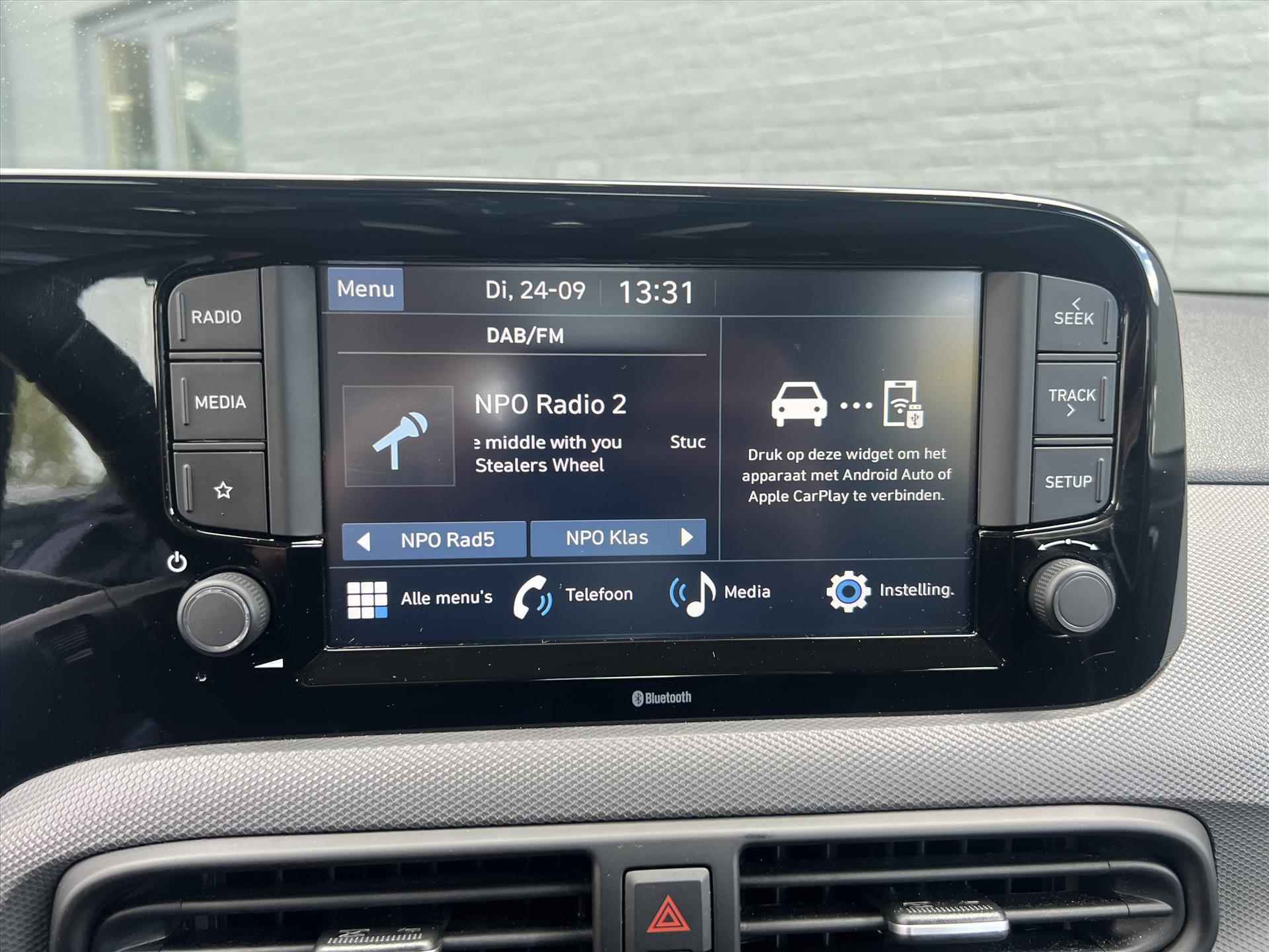 HYUNDAI I10 1.0i 67pk Automaat Comfort |5-zits|Apple Carplay|/Android Auto| Cruise Control | Airco - 23/32