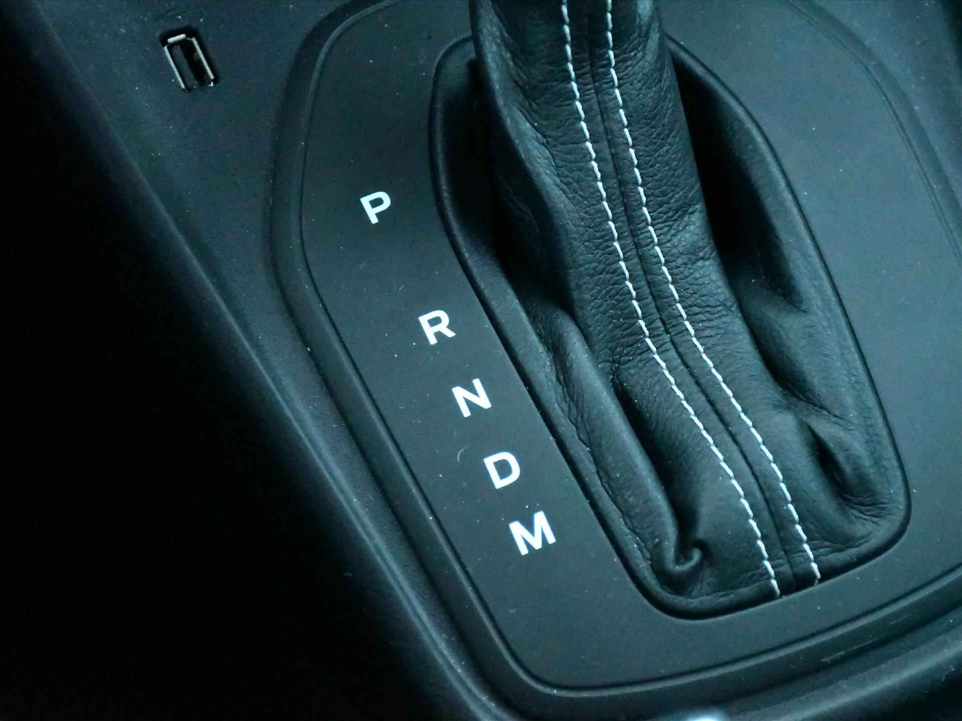 Ford Puma ST-Line 1.0i Ecoboost Hybrid 125pk Automaat WINTER PACK | CRUISE | CLIMA | LANE KEEPING AID | USB | CAMERA | APPLE CARPLAY - 21/28