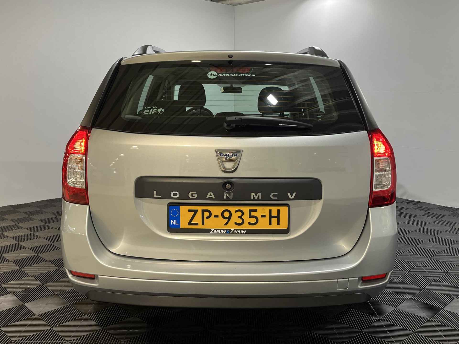 Dacia Logan MCV 0.9 - 90PK TCe Laureate | 1e eigenaar | Airco | Cruise Control | Bluetooth | Centrale Deurvergrendeling | Elektrische Spiegels | - 7/32