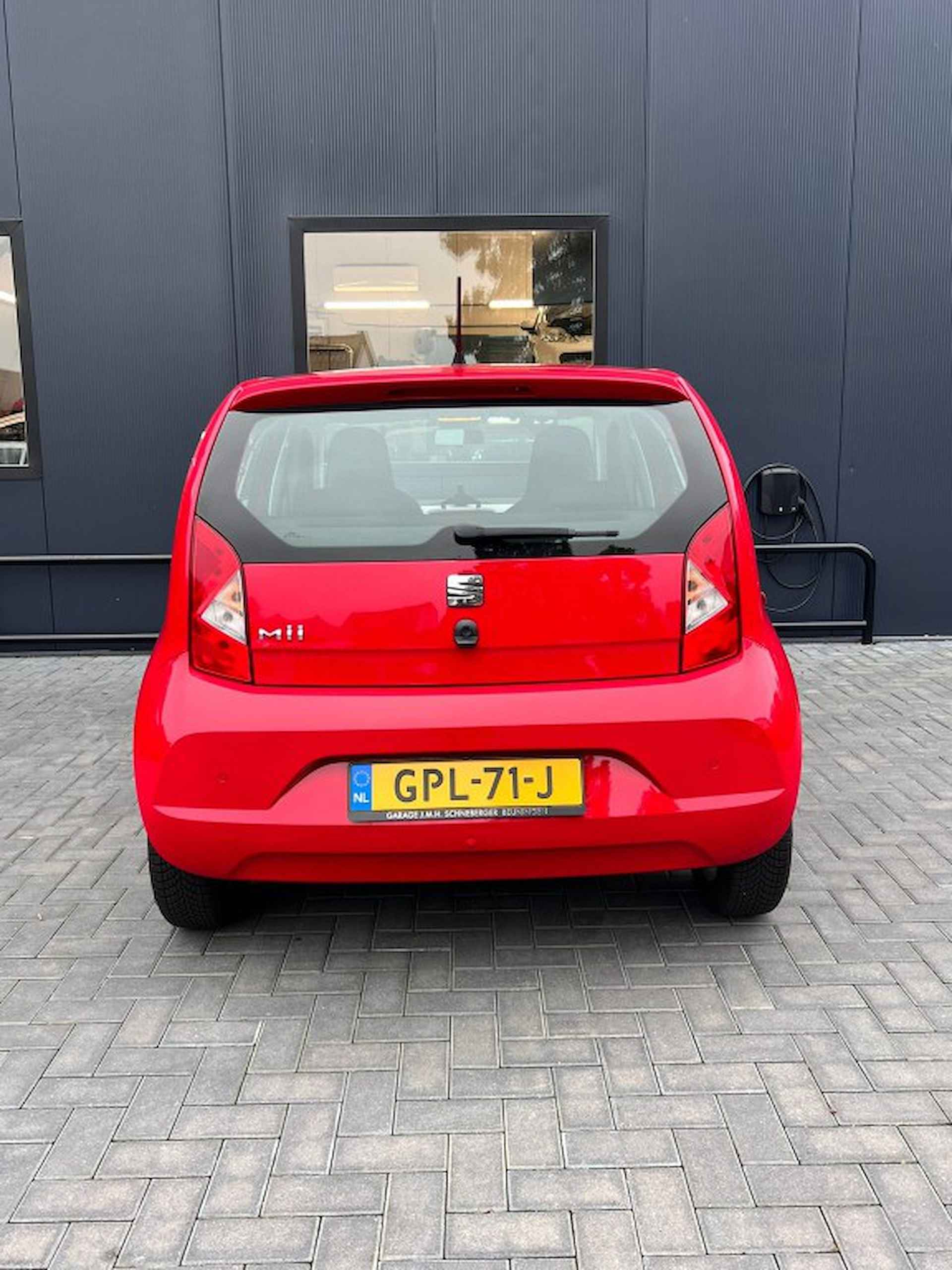 SEAT Mii 1.0 FR Connect / Cruise, Pdc A, Stoelverw., Bluetooth - 4/18