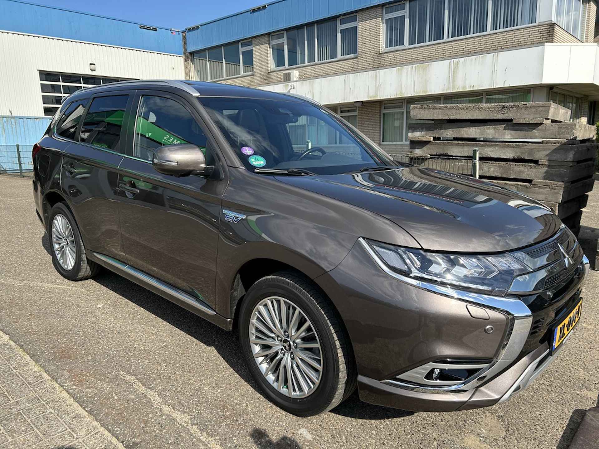 Mitsubishi Outlander 2.4 PHEV Instyle Leder Dak - 8/27