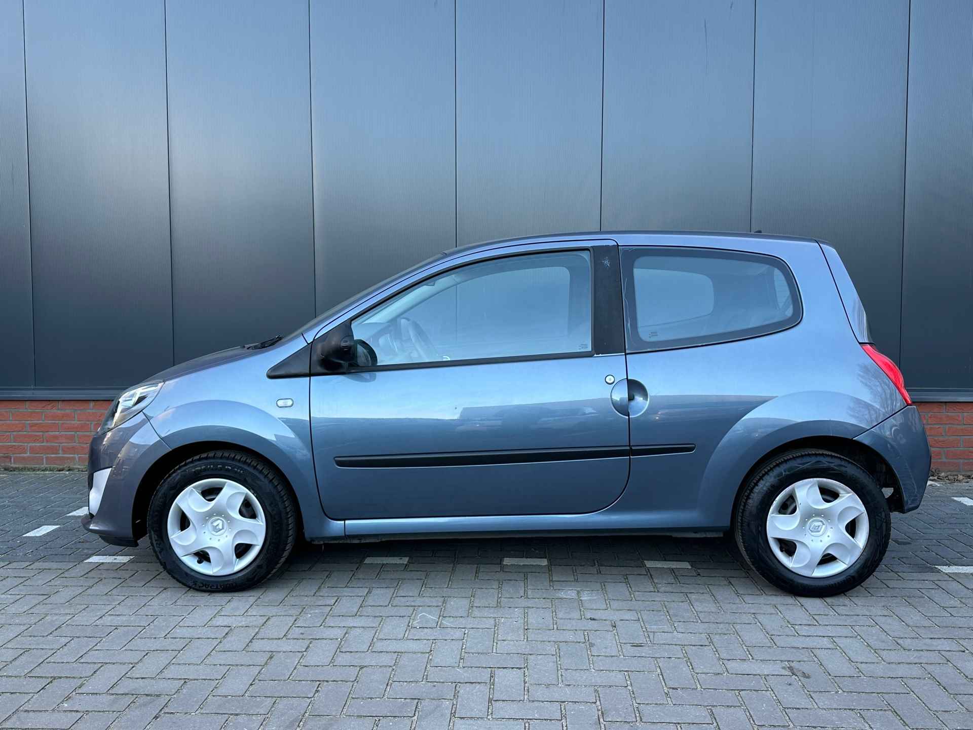 Renault Twingo 1.2 Dynamique (Eerste eigenaar|12 mnd BOVAG garantie) - 9/27