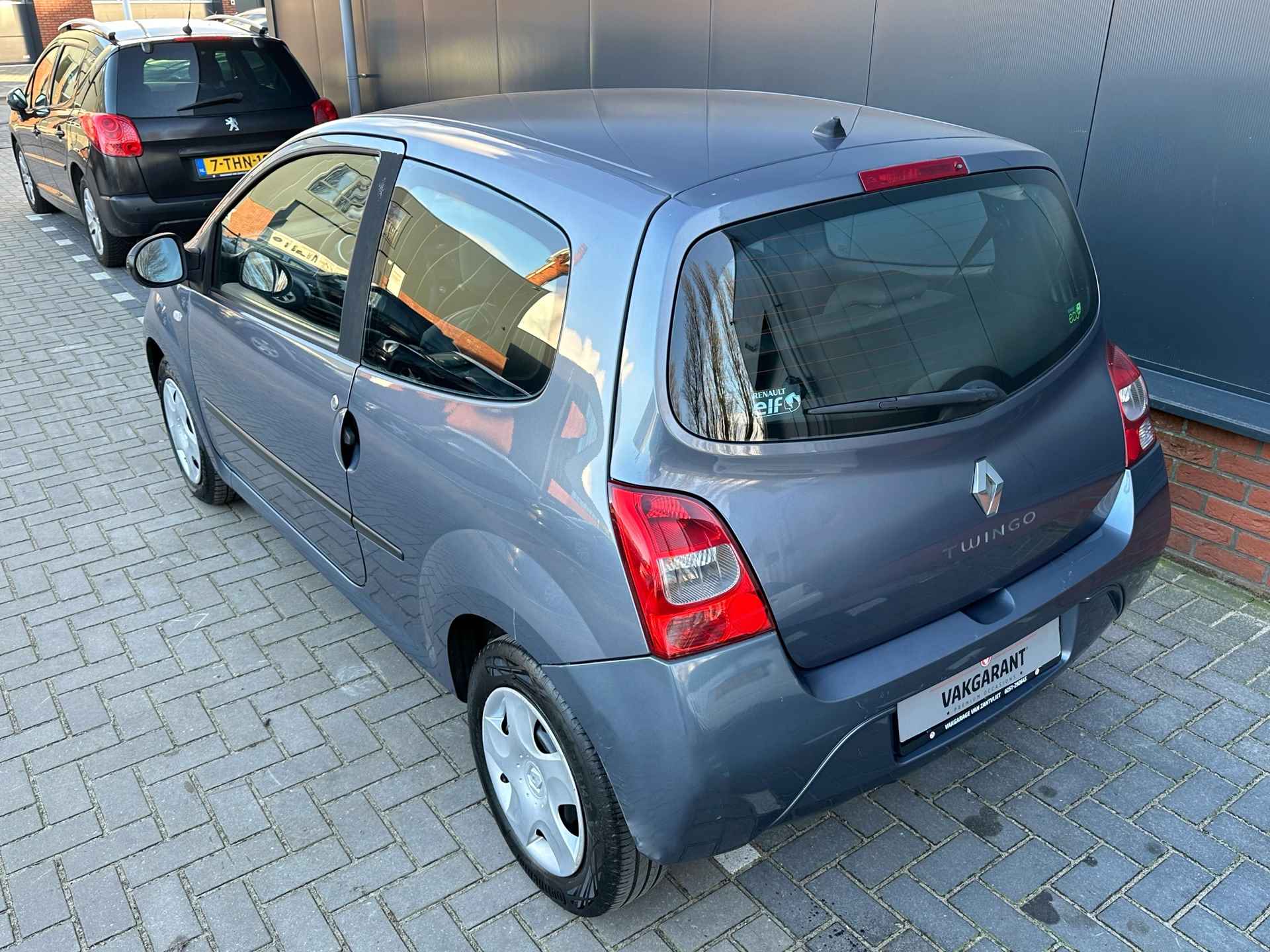 Renault Twingo 1.2 Dynamique (Eerste eigenaar|12 mnd BOVAG garantie) - 10/27