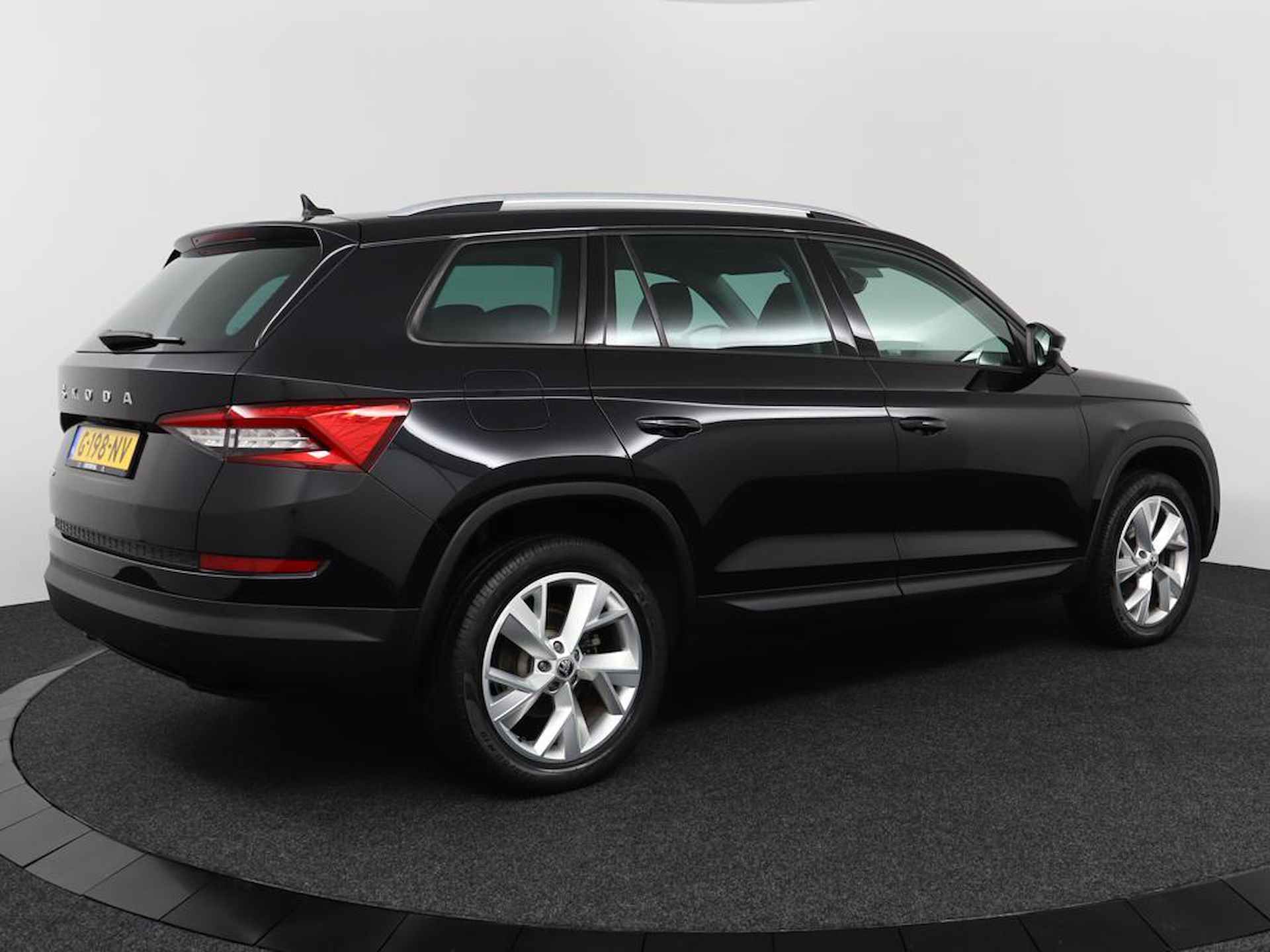 Skoda Kodiaq 1.5 TSI 150Pk Automaat Limited Business Edition - 2/44