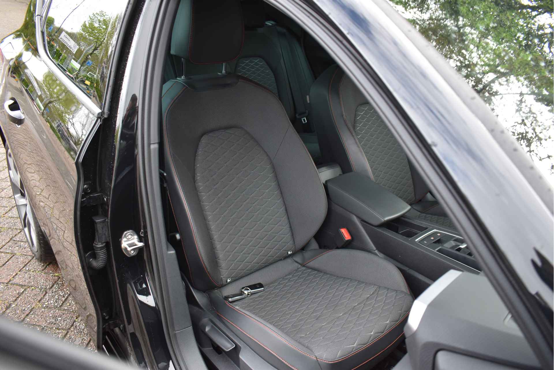 SEAT Leon 1.4 TSI eHybrid PHEV FR Business Intense | Keyless | Sfeerverl | Camera | Carplay | Digitale tellers | Full LED | LM-Velgen | Zeer netjes - 43/80