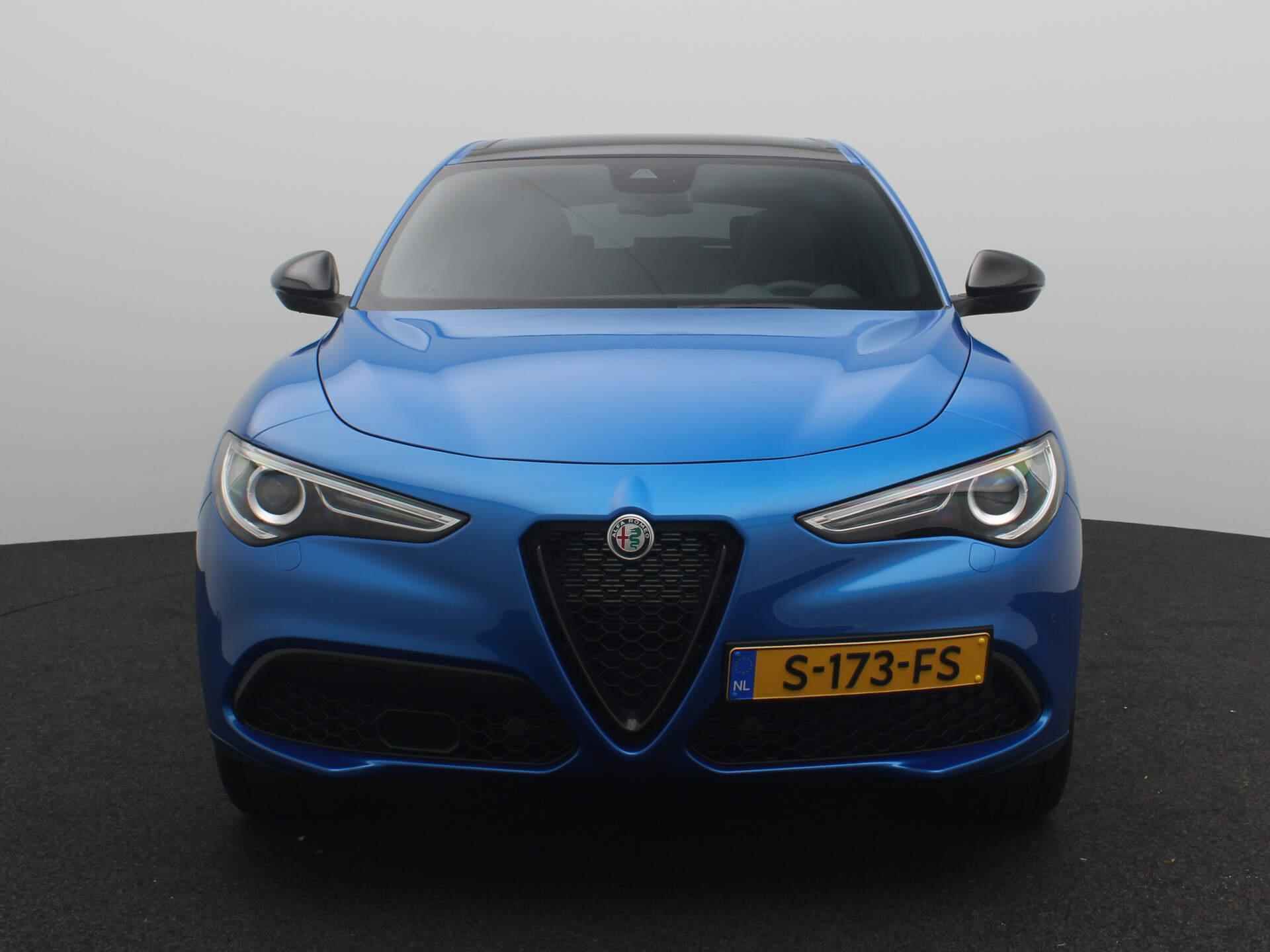Alfa Romeo Stelvio 2.0 T AWD Estrema 280pk | FULL OPTIONS | Panoramadak | QV interieur |Carbon Pack | Q4 | - 20/26