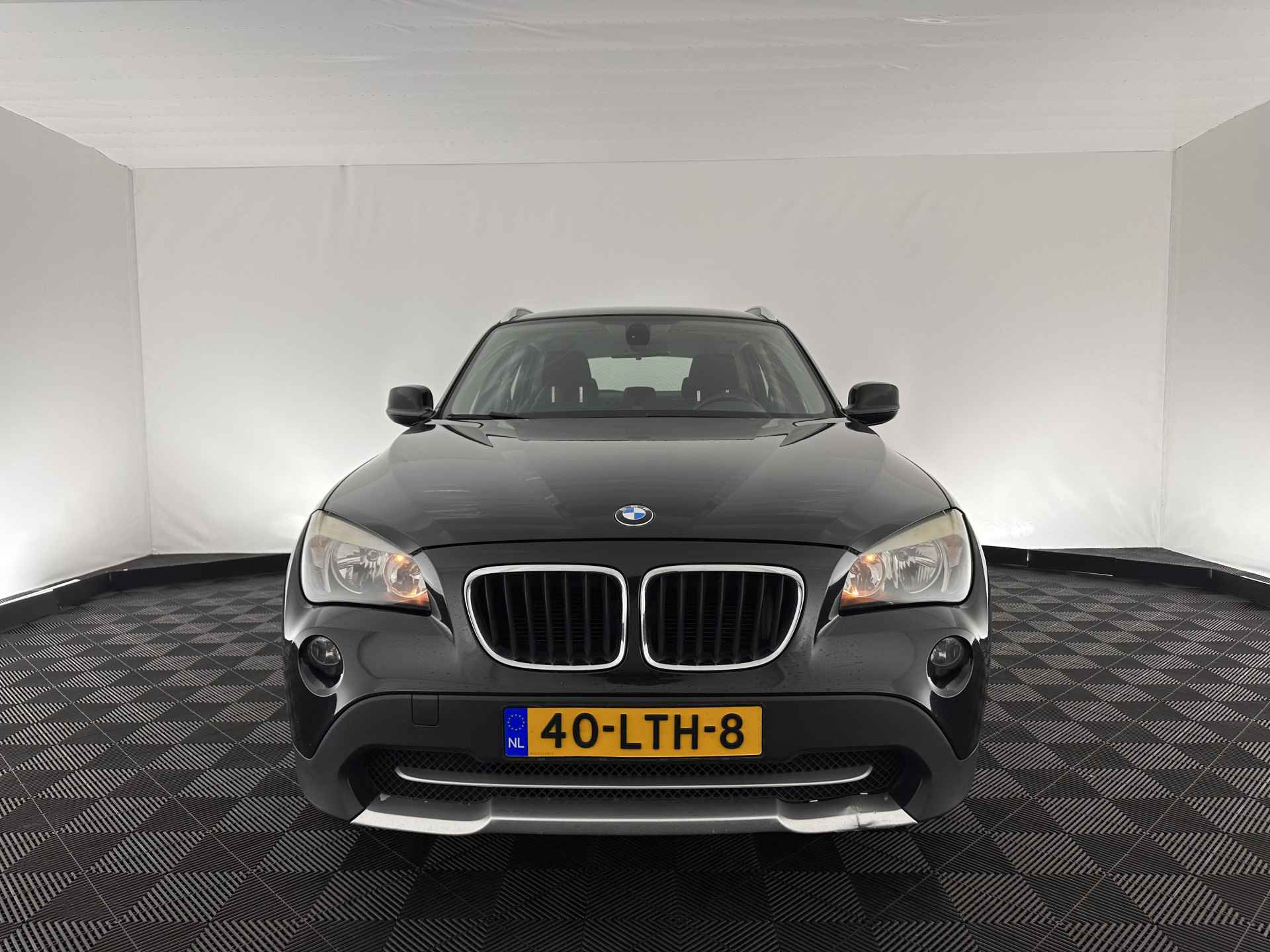 BMW X1 sDrive20d Executive X-line *NAVI-FULLMAP | COMFORT-SEATS | ECC | PDC | CRUISE  | TOWBAR | 17''ALU* - 2/31