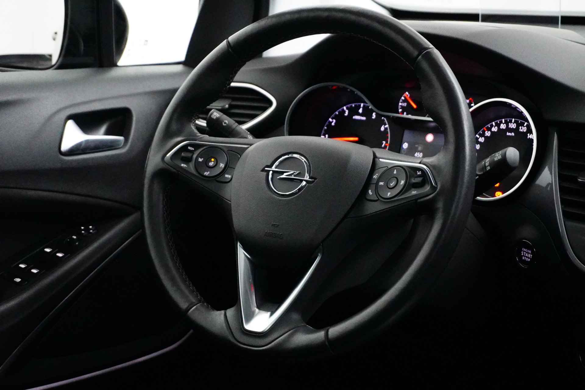Opel Crossland 1.2 Turbo Ultimate 130pk Automaat | Stuur/Stoelverwarming | Panoramadak | HeadUp-Display | Navigatie | Comfortstoelen | Achterui - 12/30