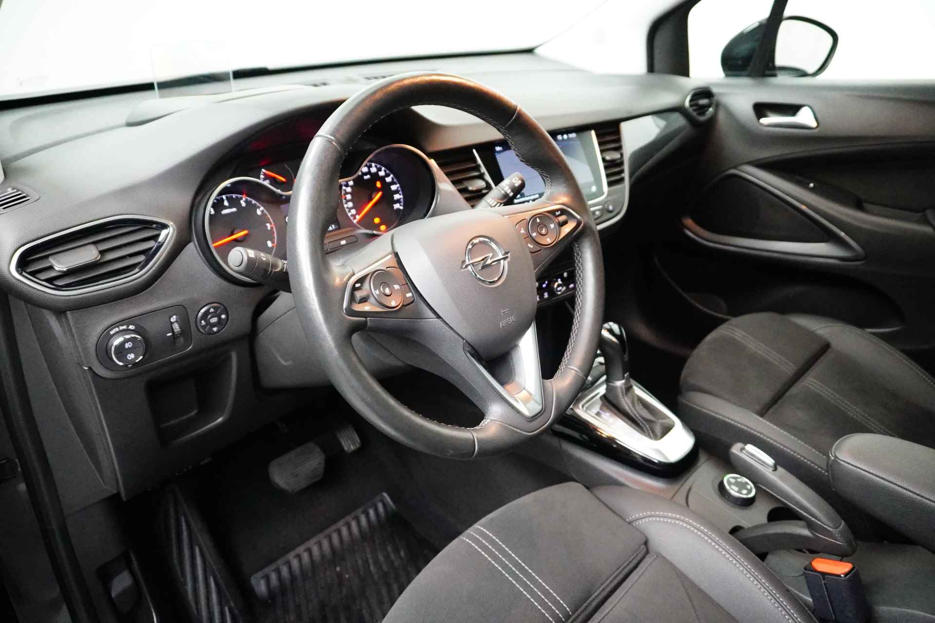 Opel Crossland 1.2 Turbo Ultimate 130pk Automaat | Stuur/Stoelverwarming | Panoramadak | HeadUp-Display | Navigatie | Comfortstoelen | Achterui - 16/30