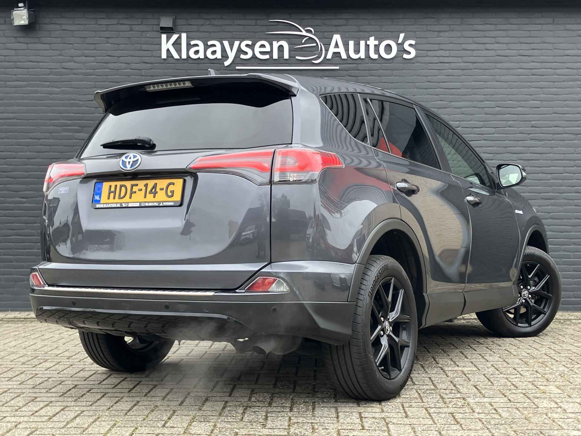 Toyota RAV4 2.5 Hybrid 198 pk AWD Executive Black Edition AUT. | 1e eigenaar | dealer onderh. | navigatie | leder interieur | camera - 5/40