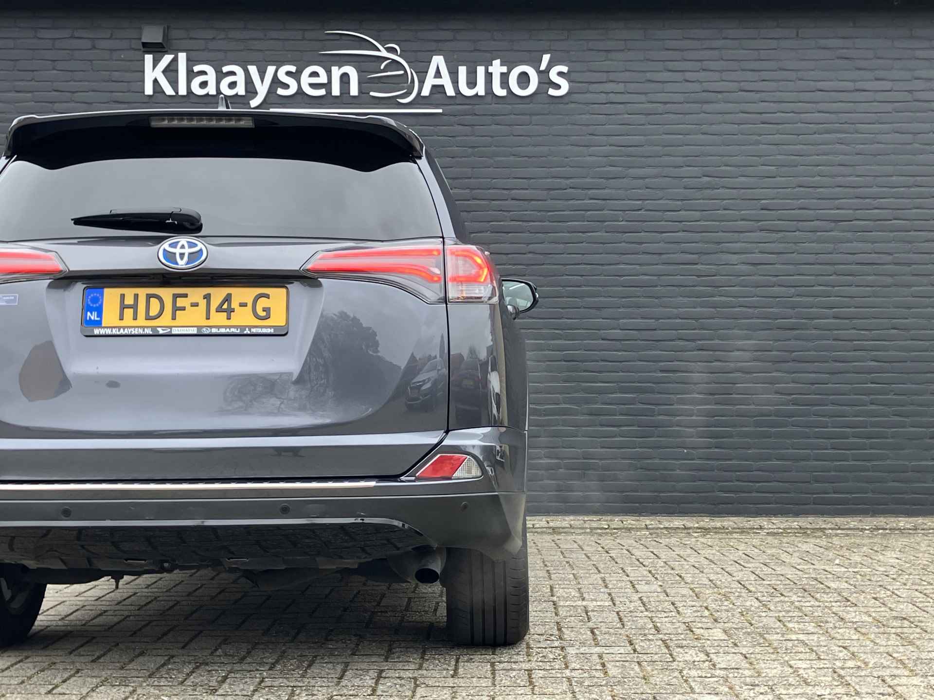 Toyota RAV4 2.5 Hybrid 198 pk AWD Executive Black Edition AUT. | 1e eigenaar | dealer onderh. | navigatie | leder interieur | camera - 14/40